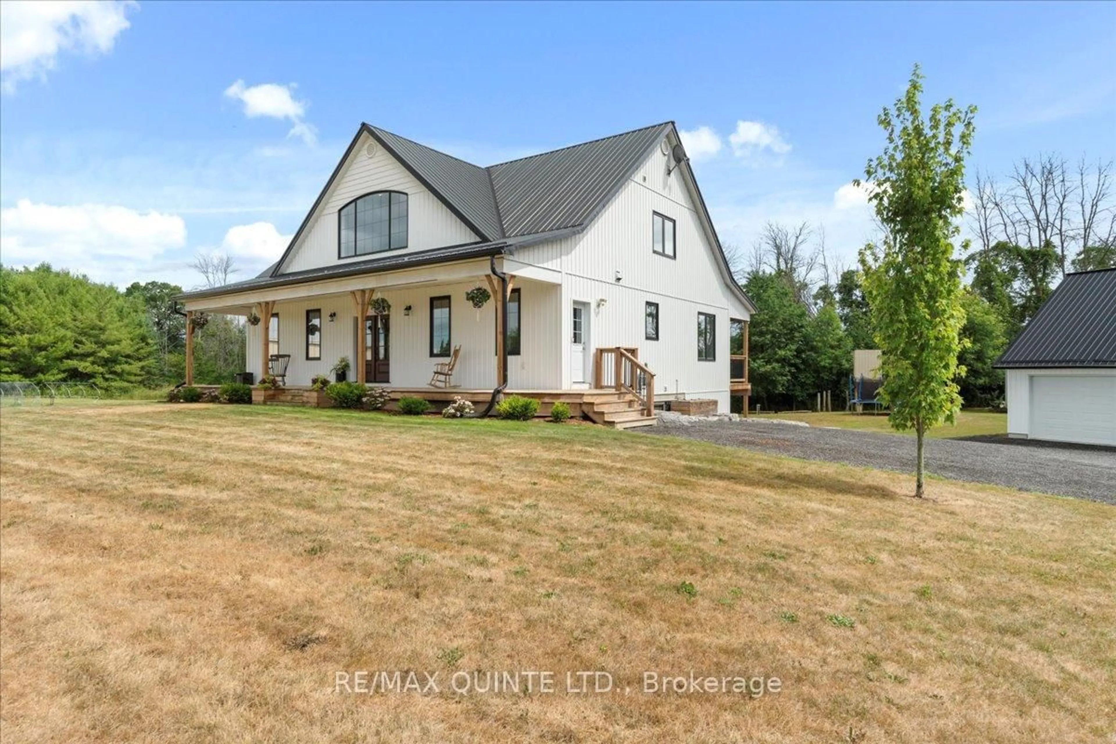 A pic from outside/outdoor area/front of a property/back of a property/a pic from drone, unknown for 806 Newburgh Rd, Plantagenet Ontario K7R 3L2