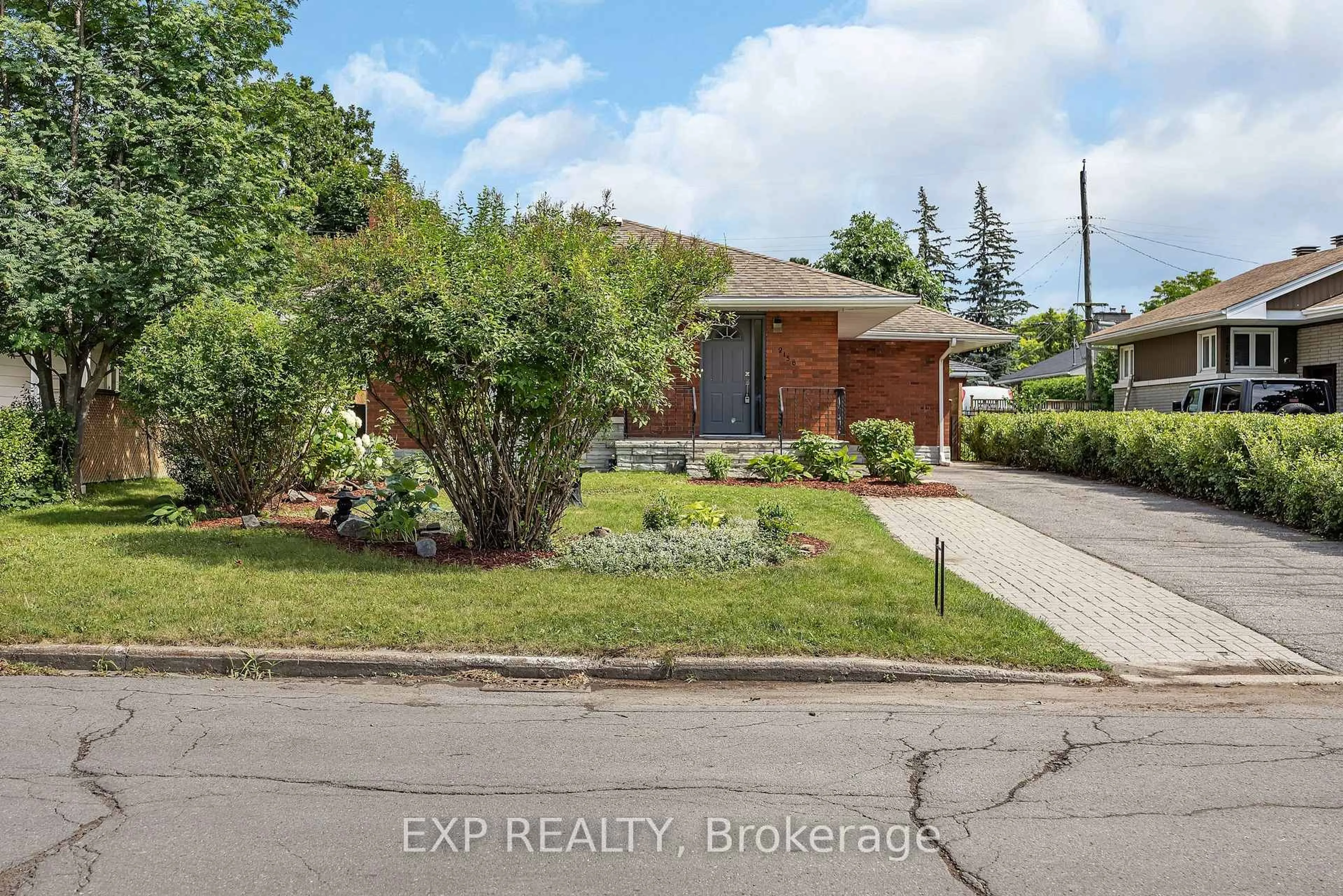 Home with brick exterior material, street for 2158 Westbourne Ave, Ottawa Ontario K2A 1N5