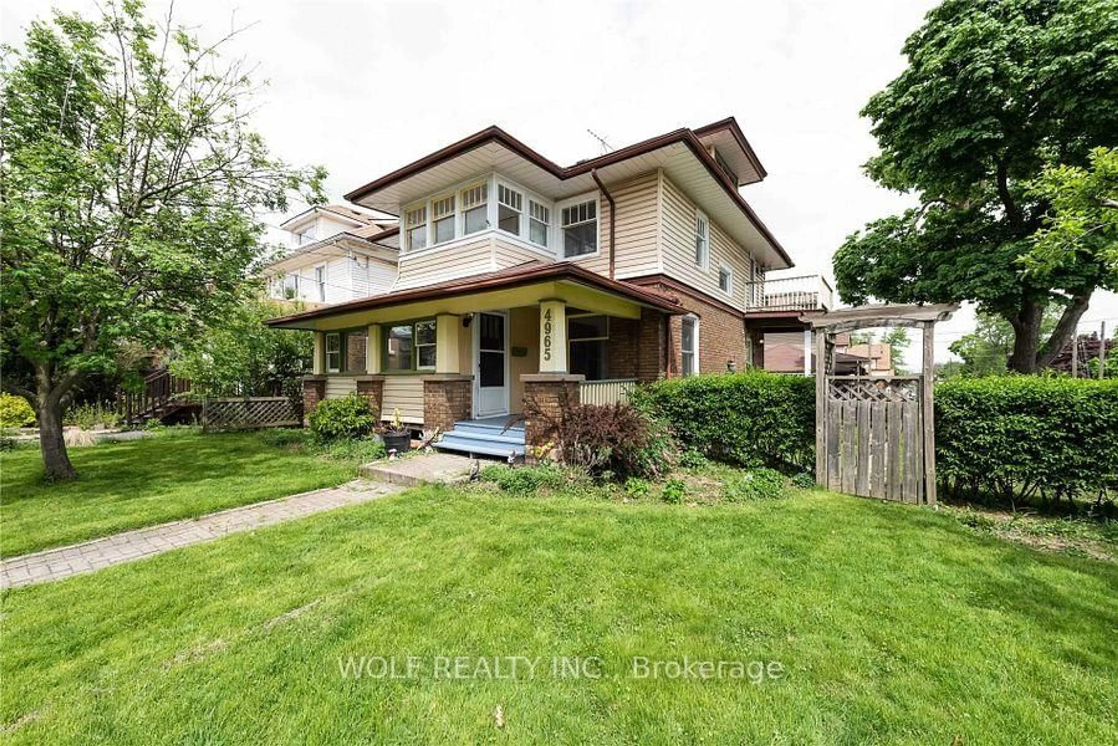 Home with brick exterior material, street for 4965 Jepson St, Niagara Falls Ontario L2E 1K3