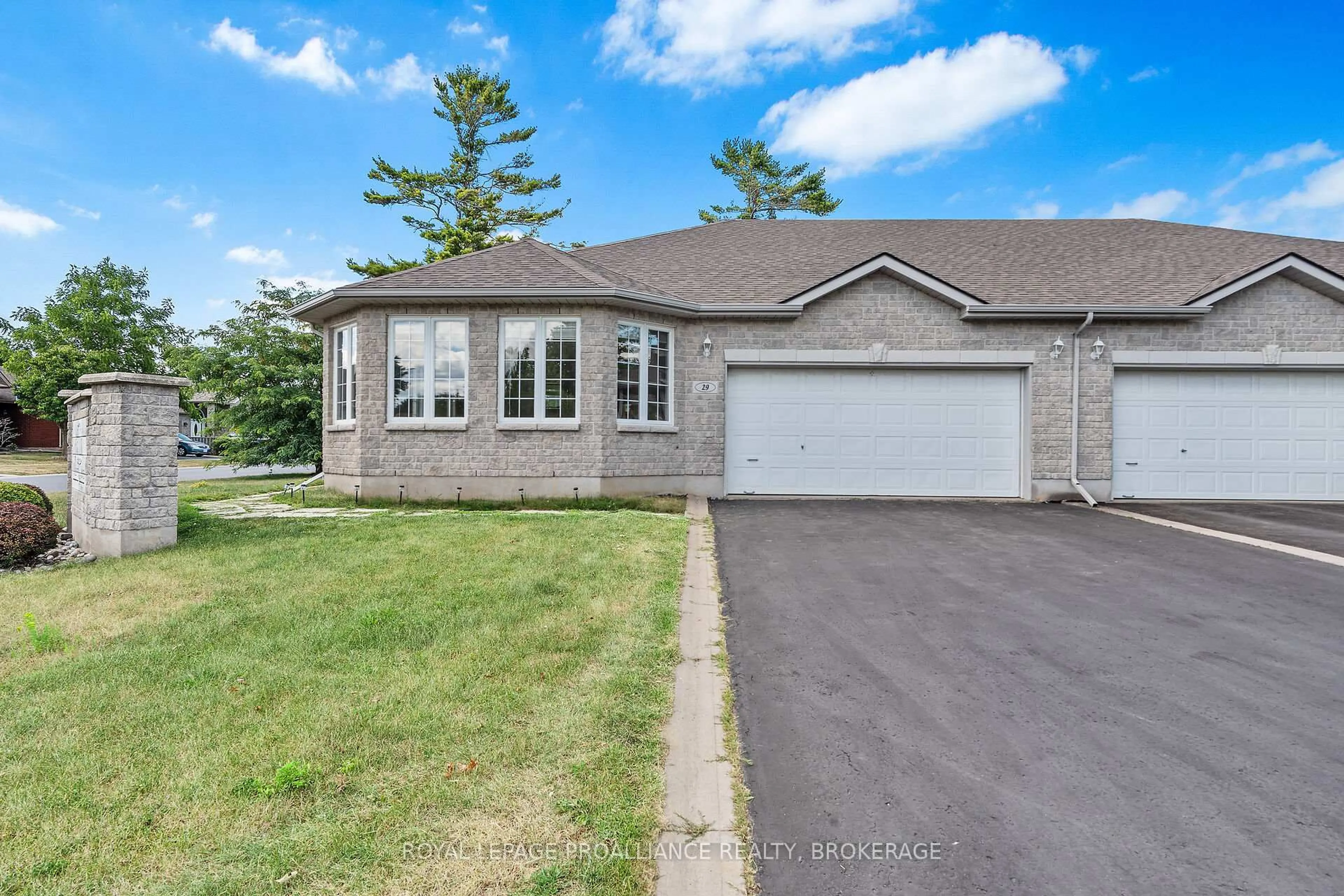 Unknown for 29 Ellesmeer Ave, Kingston Ontario K7P 3J1