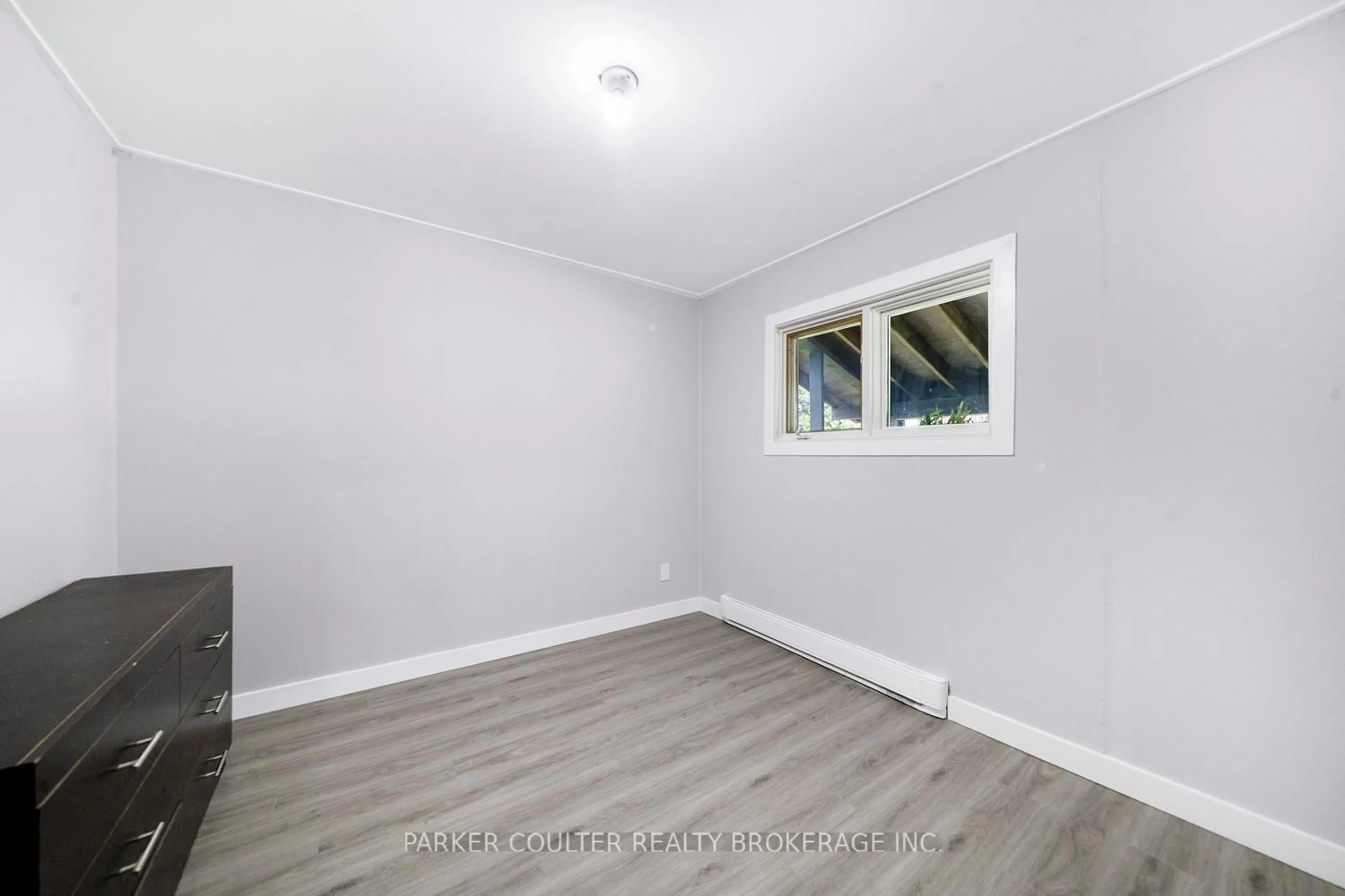 A pic of a room for 597 High St, Georgian Bay Ontario P0C 1H0