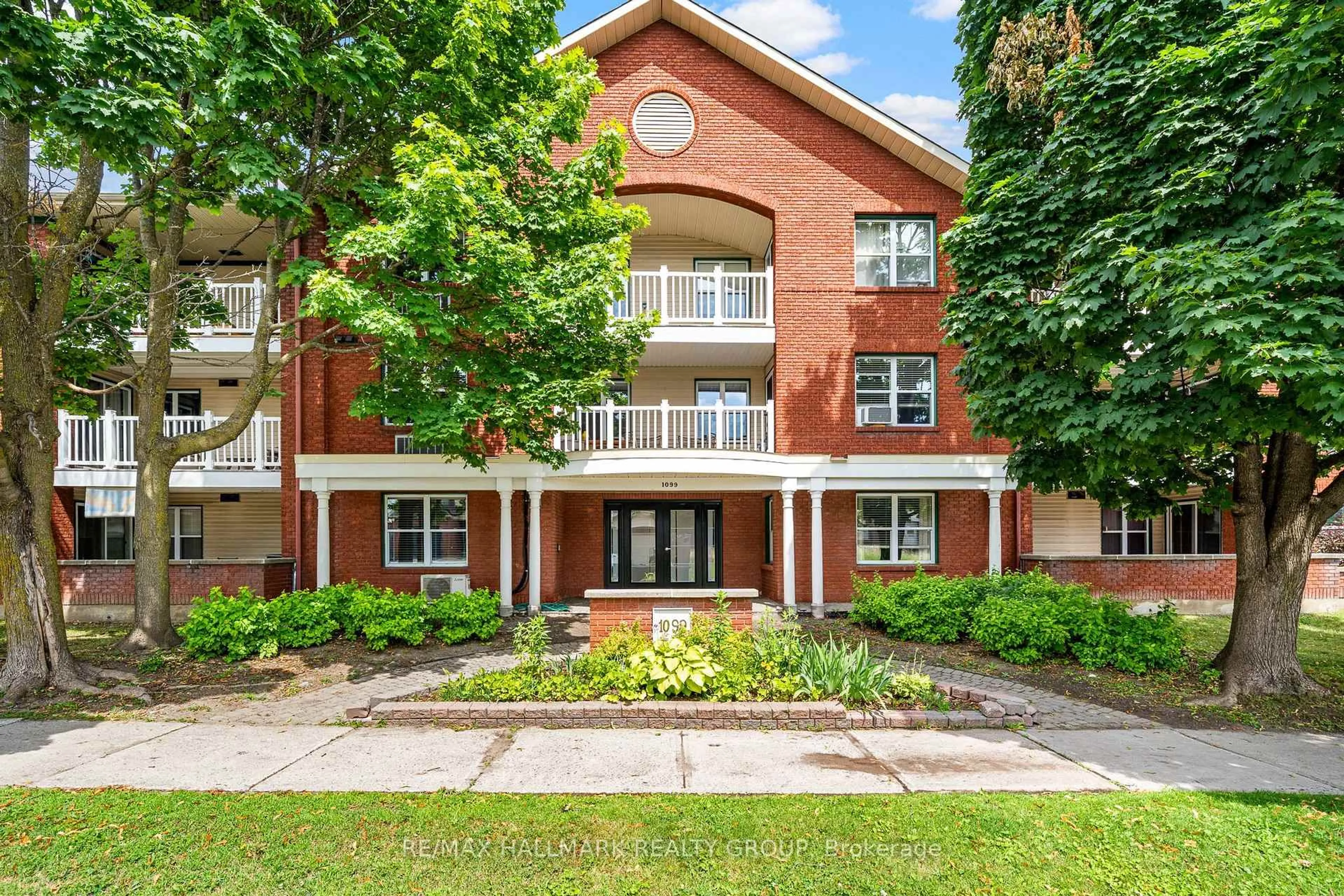 Unknown for 1099 Cadboro Rd #104, Ottawa Ontario K1J 9K4