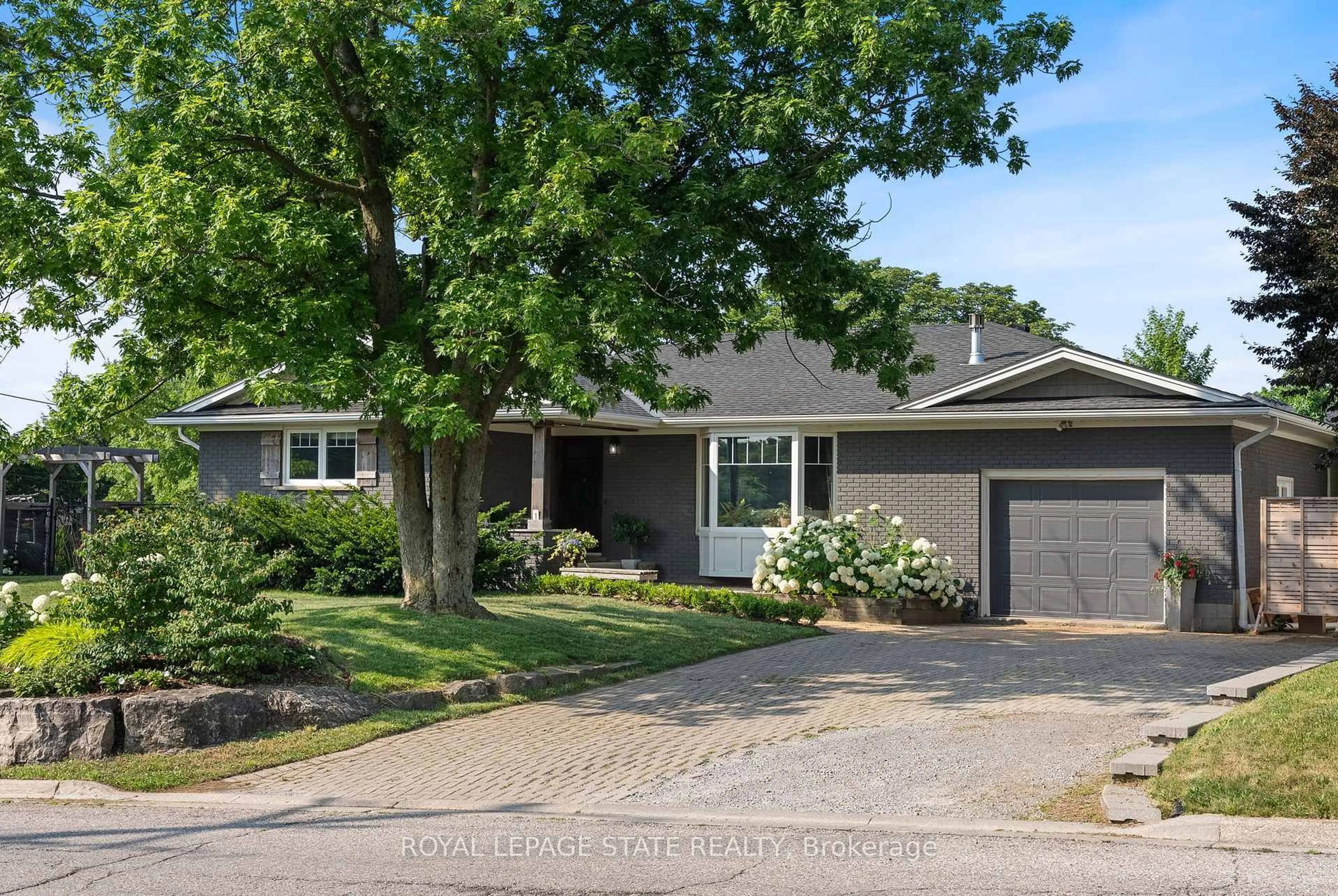 Home with brick exterior material, street for 1 First St, Hamilton Ontario L0R 2H0