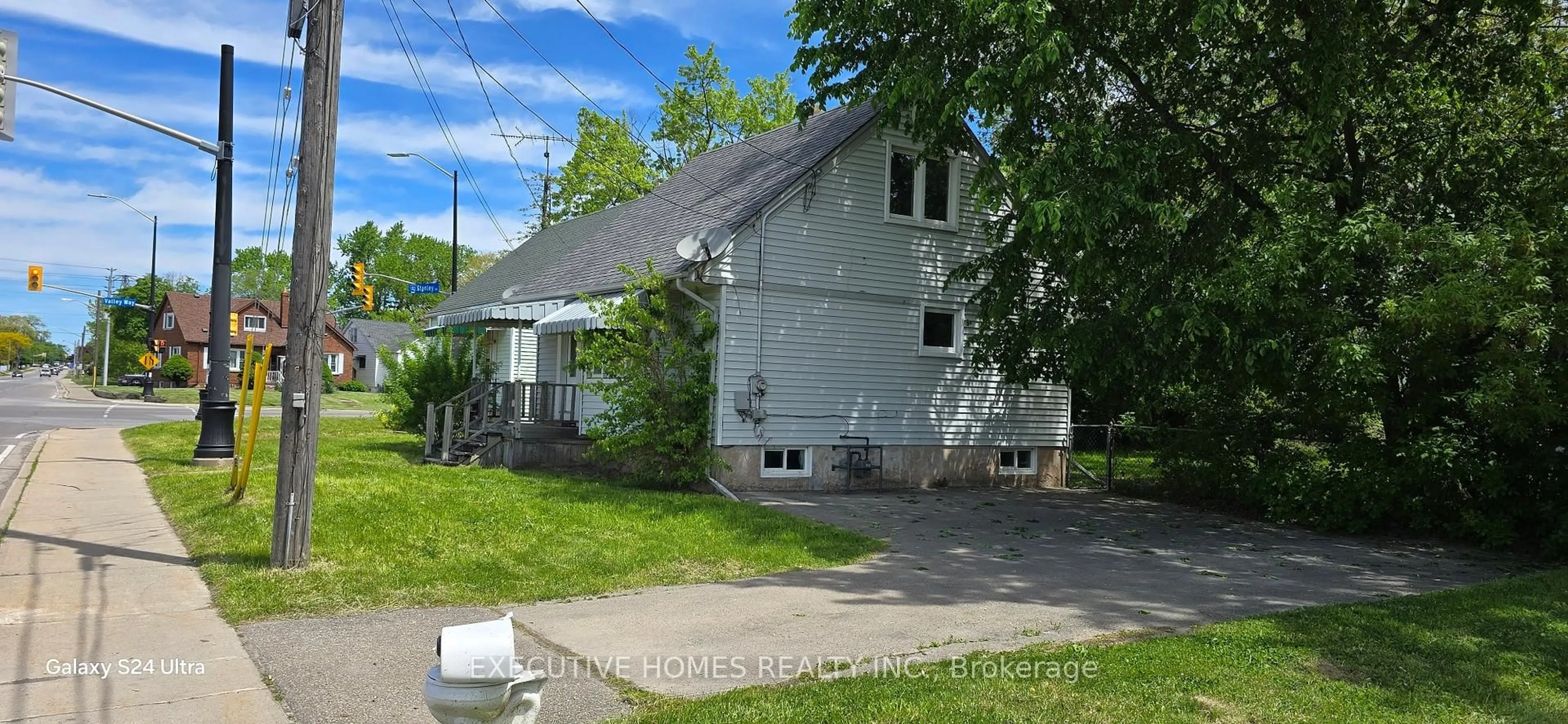 Unknown for 5176 Stanley Ave, Niagara Falls Ontario L2E 5A4