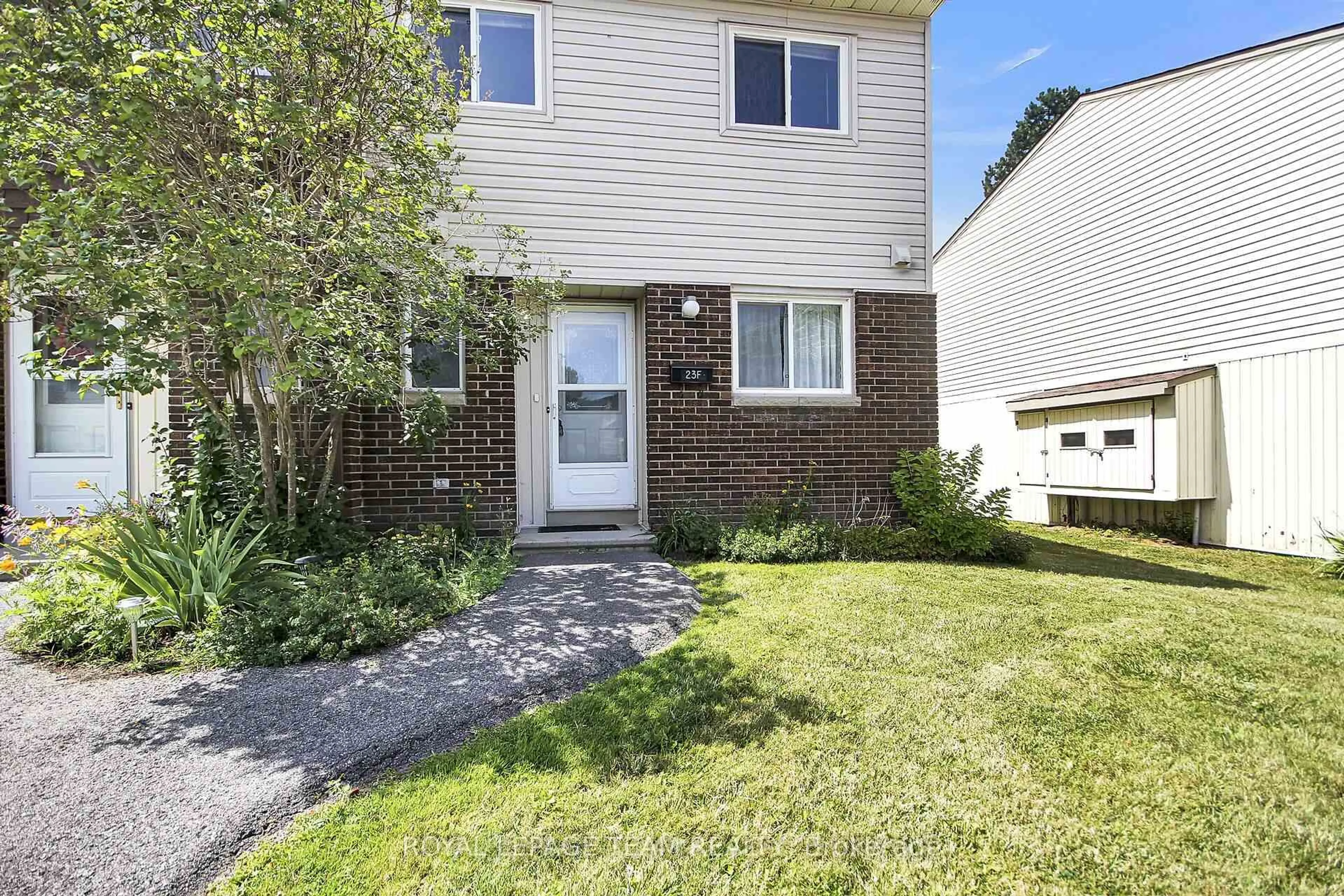 Unknown for 23 Sonnet Cres #F, Ottawa Ontario K2H 8W8