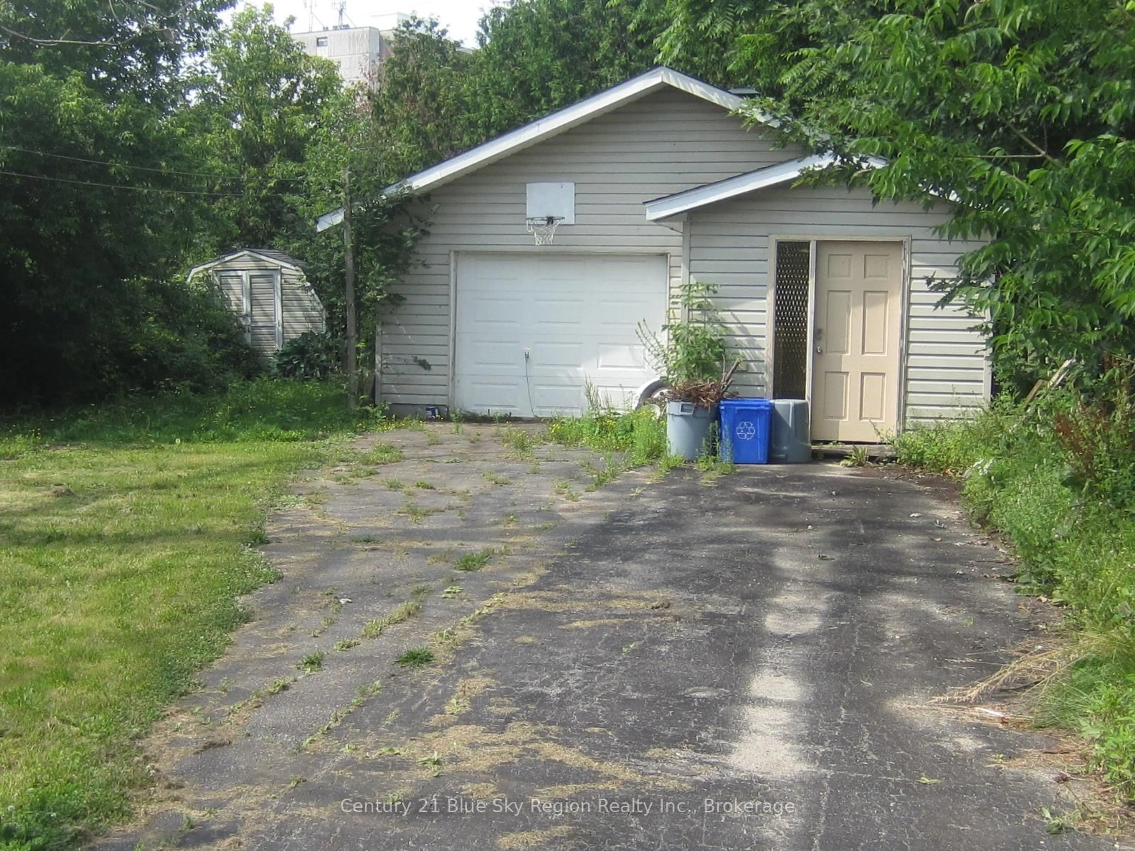 Shed for 25 Beaver Cres, North Bay Ontario P1A 3N1