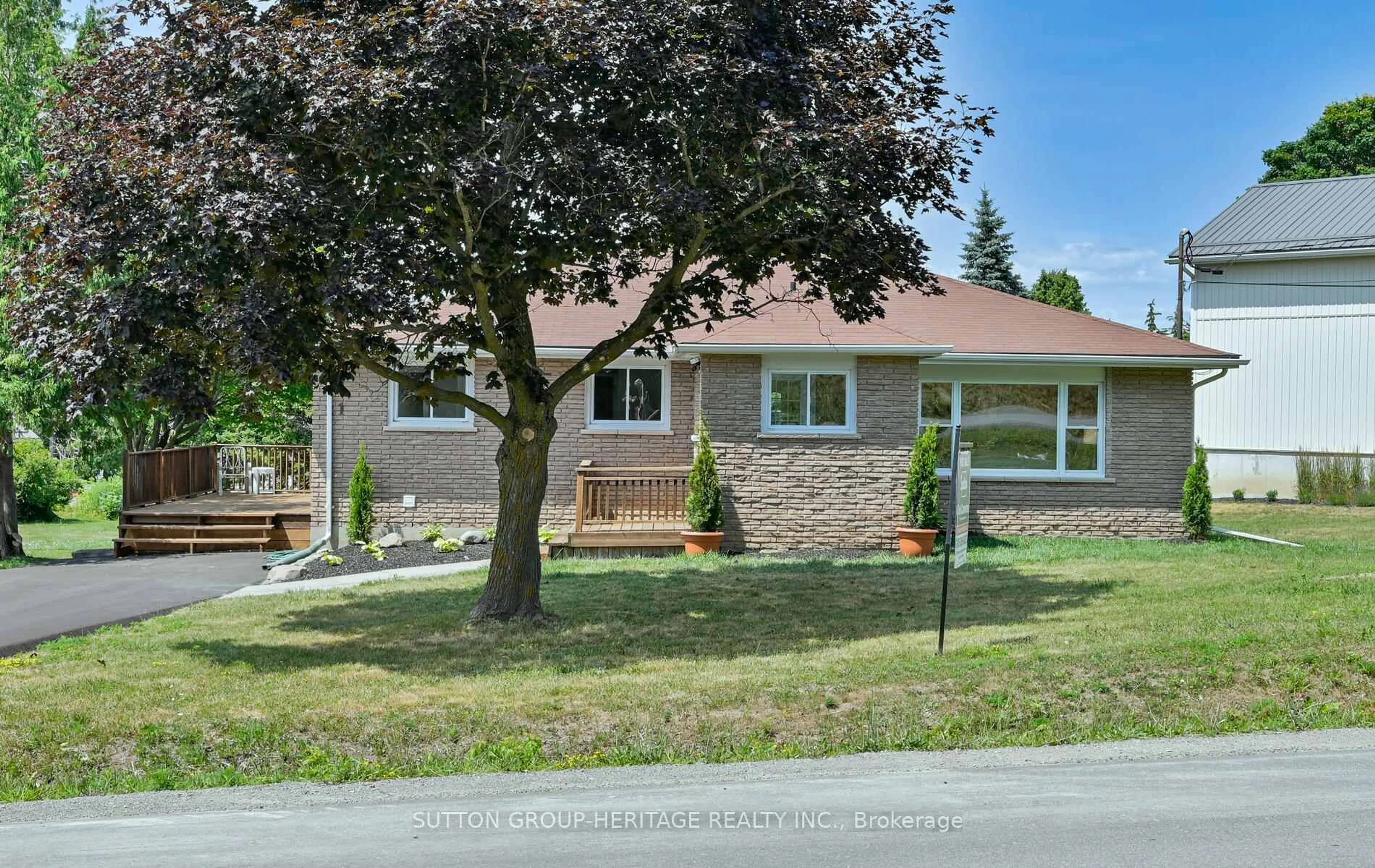 Home with brick exterior material, street for 11 Sturgeon Cres, Kawartha Lakes Ontario K9V 4R6