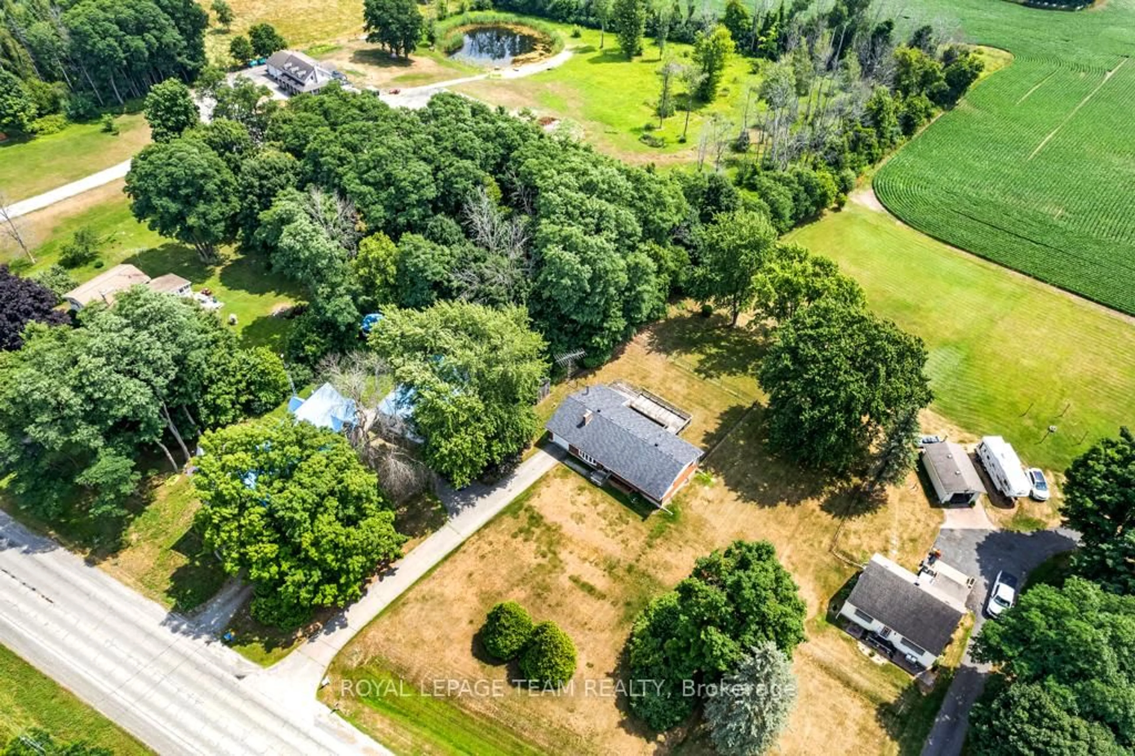 A pic from outside/outdoor area/front of a property/back of a property/a pic from drone, unknown for 3125 County Road 26 Rd, Augusta Ontario K6V 5V2