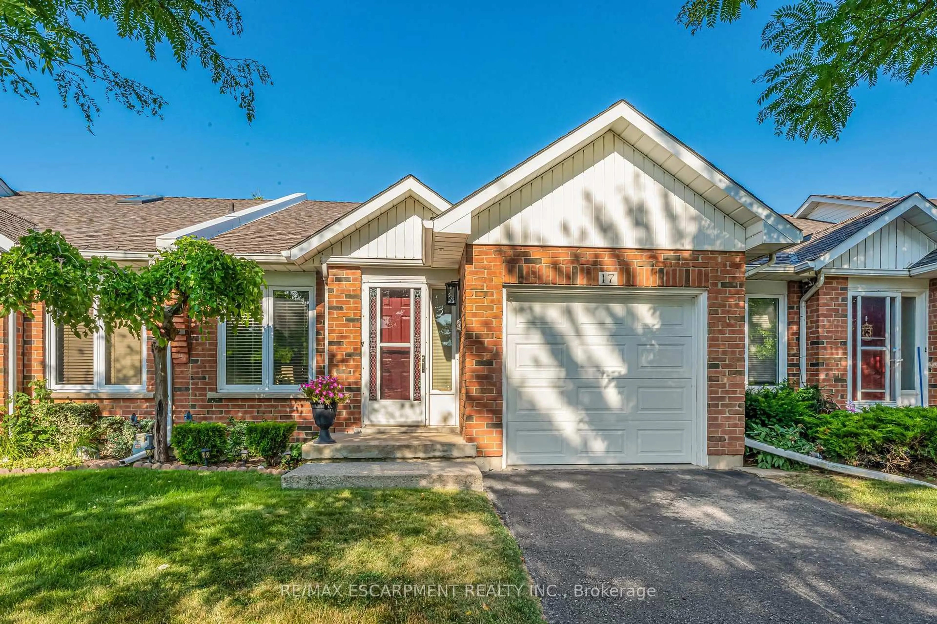 Home with brick exterior material, street for 25 Kitty Murray Lane #17, Hamilton Ontario L9K 1L3