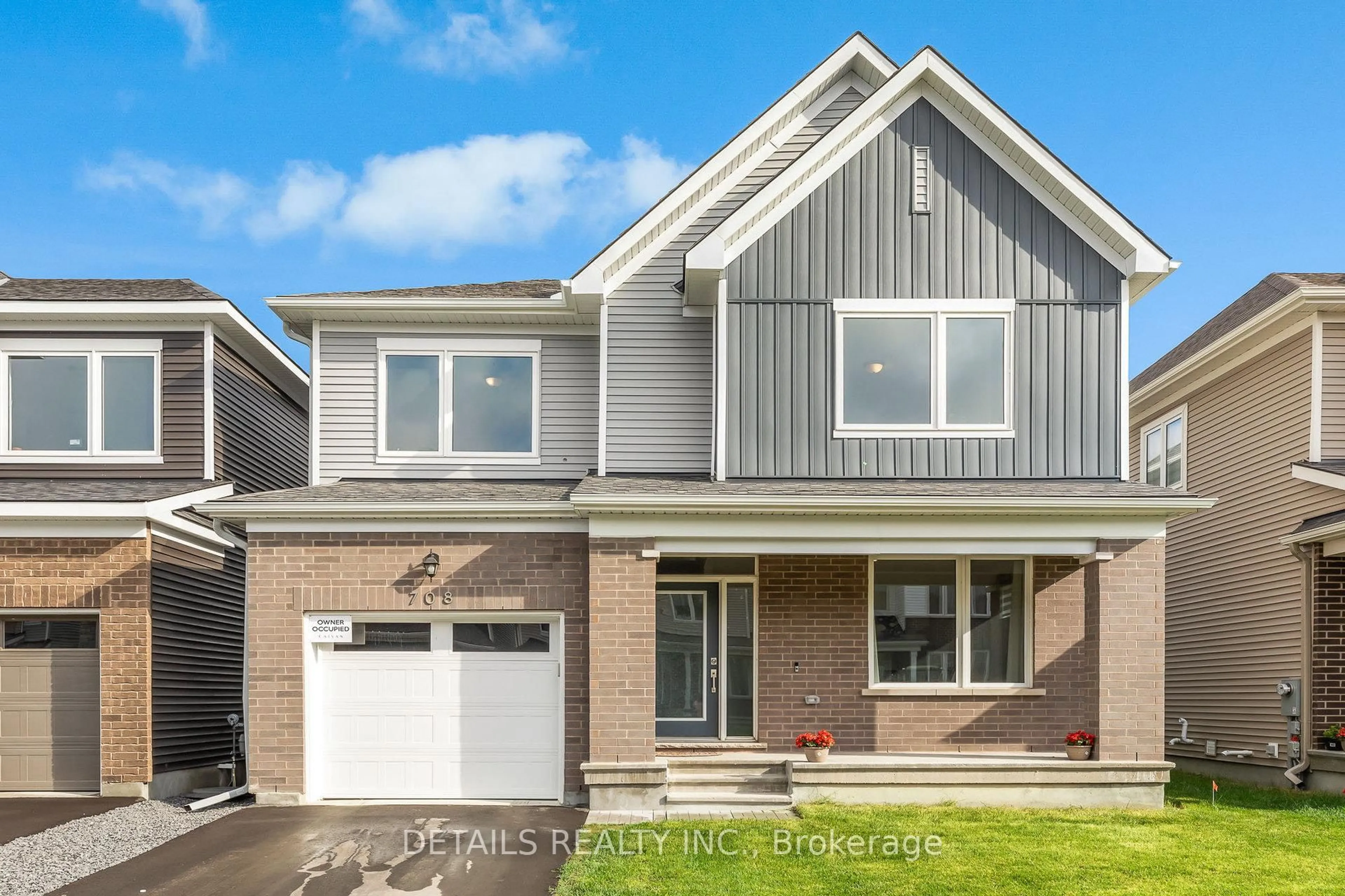 Home with vinyl exterior material, street for 708 Vennecy Terr, Ottawa Ontario K1W 0N5