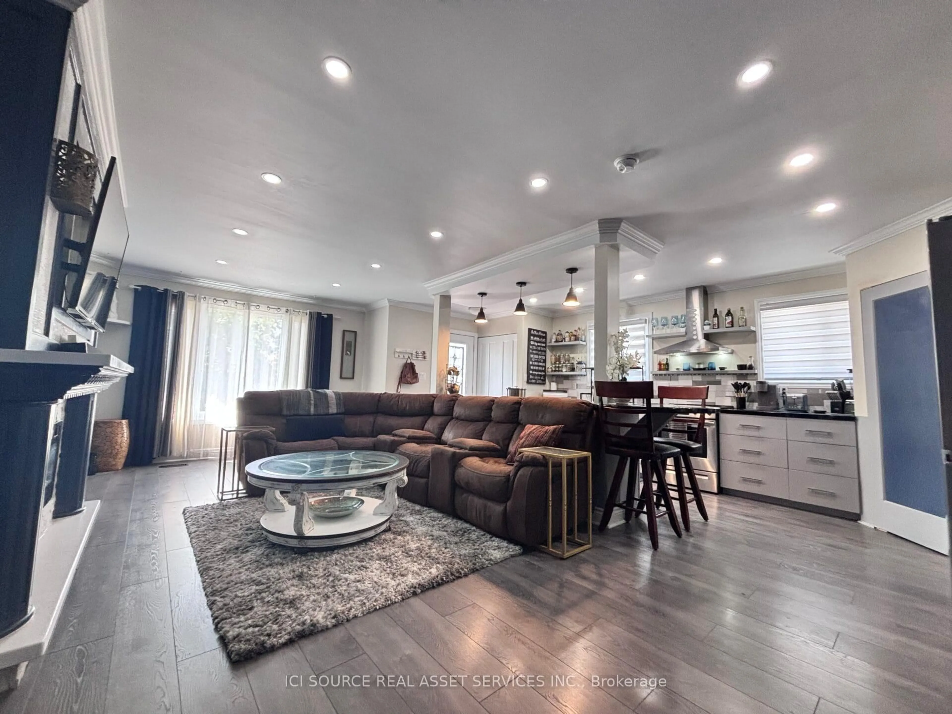 Open concept kitchen, unknown for 73 Marc Blvd, Welland Ontario L3B 5V2