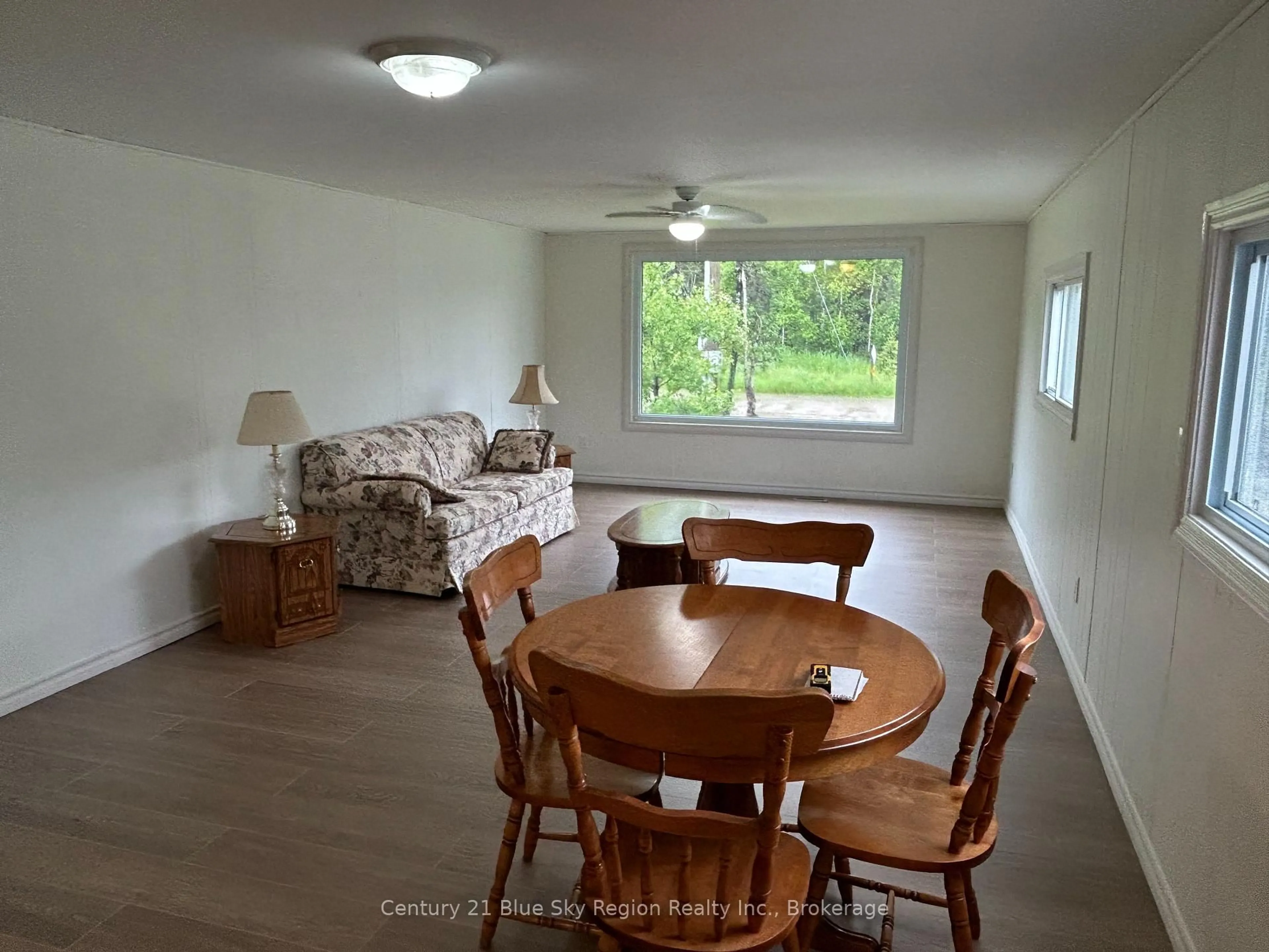 A pic of a room for 5887 HIGHWAY 11 N #34D, North Bay Ontario P0H 1P0
