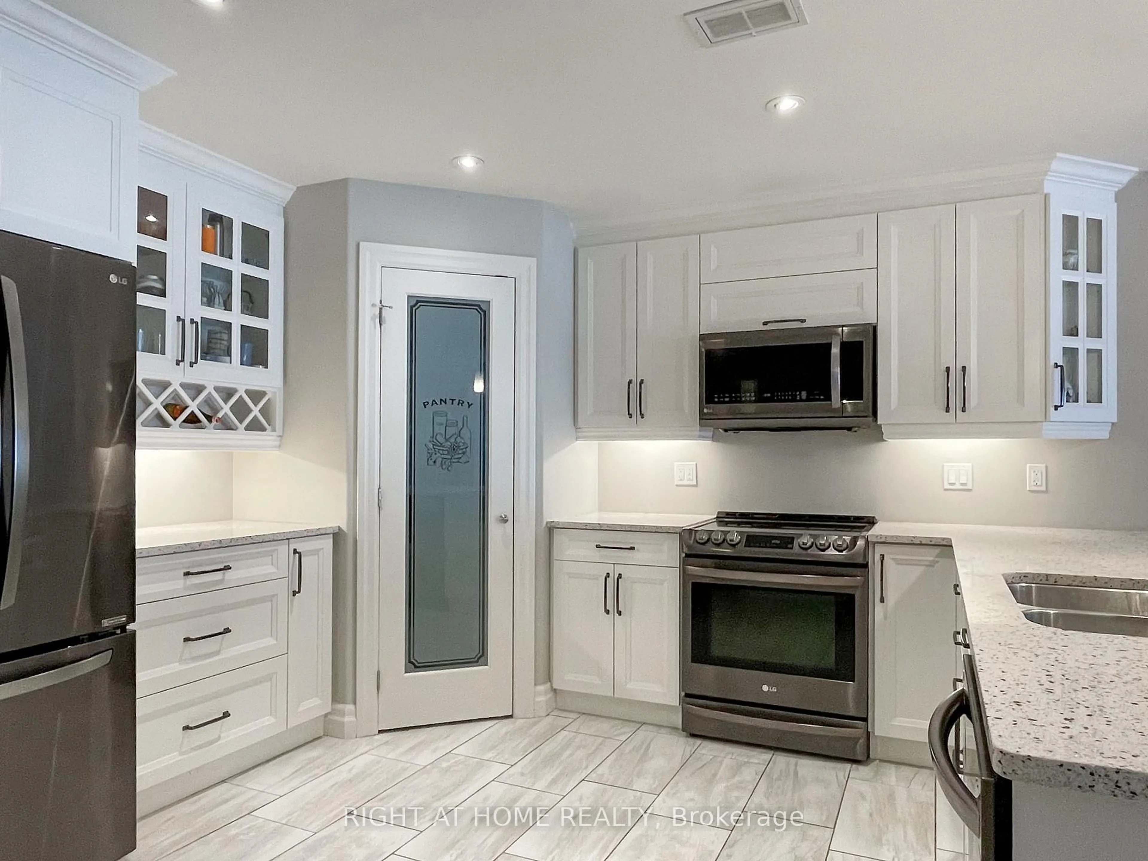 Contemporary kitchen, ceramic/tile floor for 107 Aspen Dr, Quinte West Ontario K8V 0E2