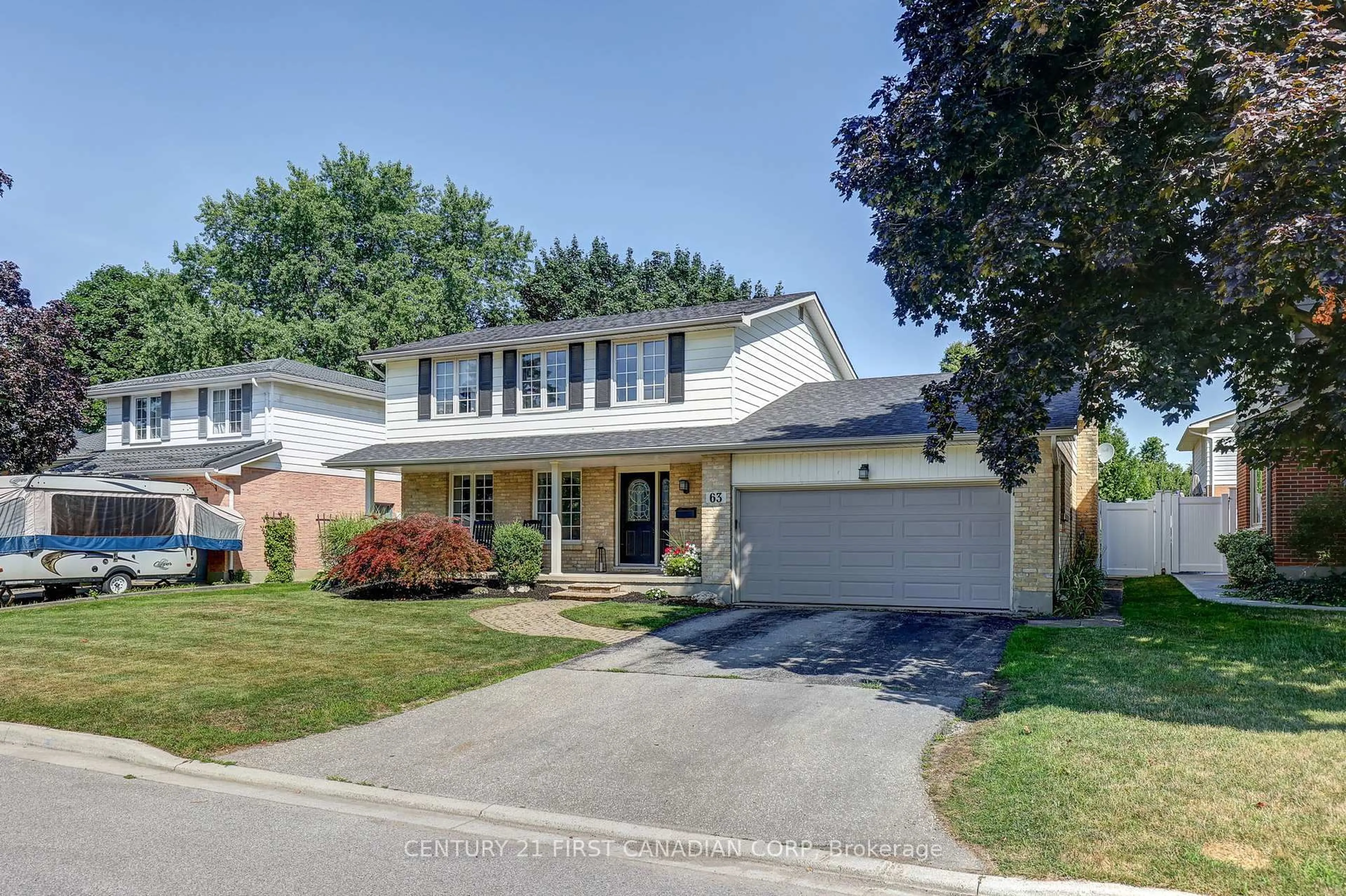 Home with vinyl exterior material, street for 63 Spencer Cres, London North Ontario N5X 2K7