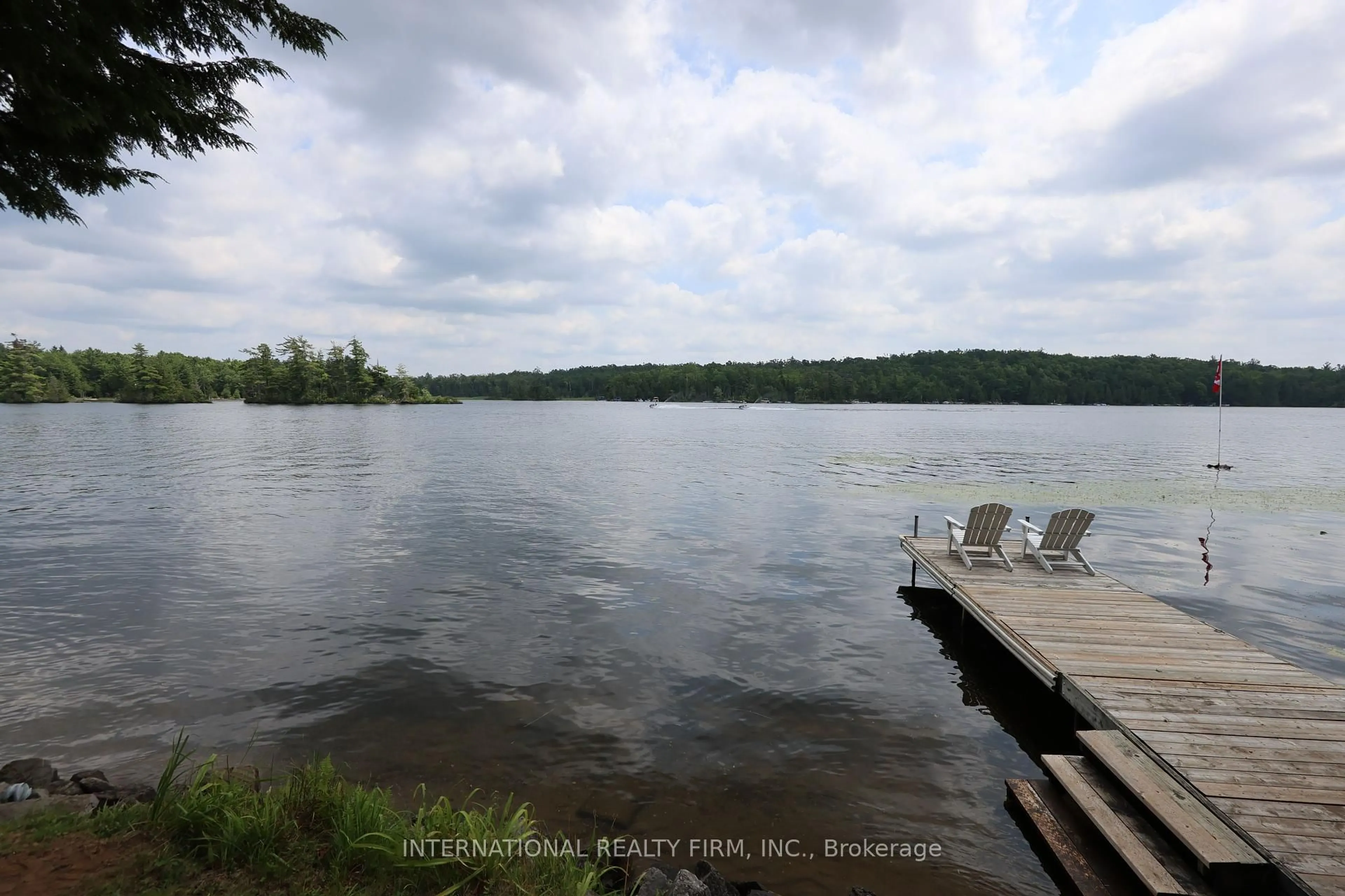 Blurry image for 71 Oakridge Crt, Trent Lakes Ontario K0M 1A0