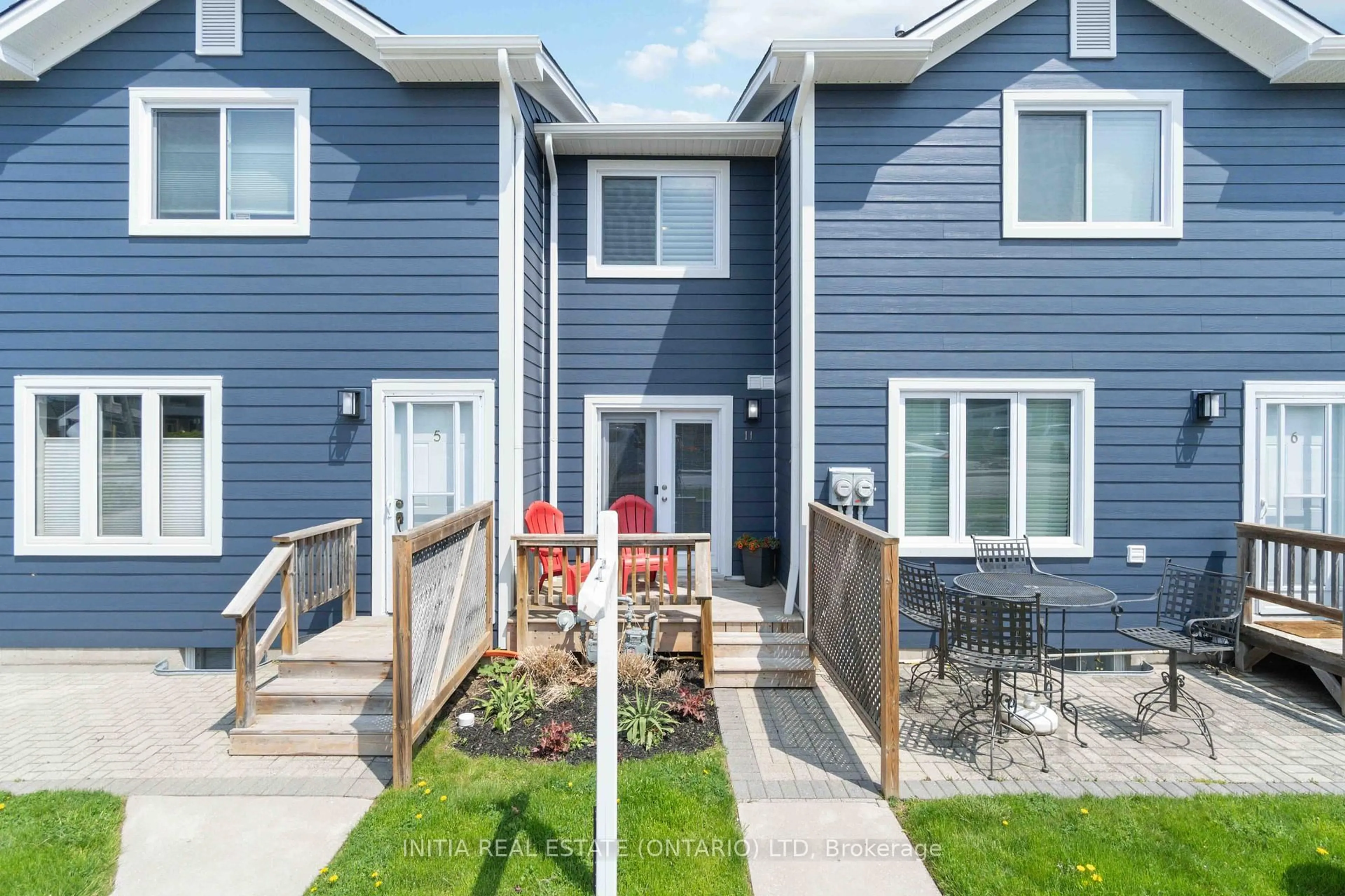 Home with vinyl exterior material, street for 5 River Rd #11, Lambton Shores Ontario N0M 1T0