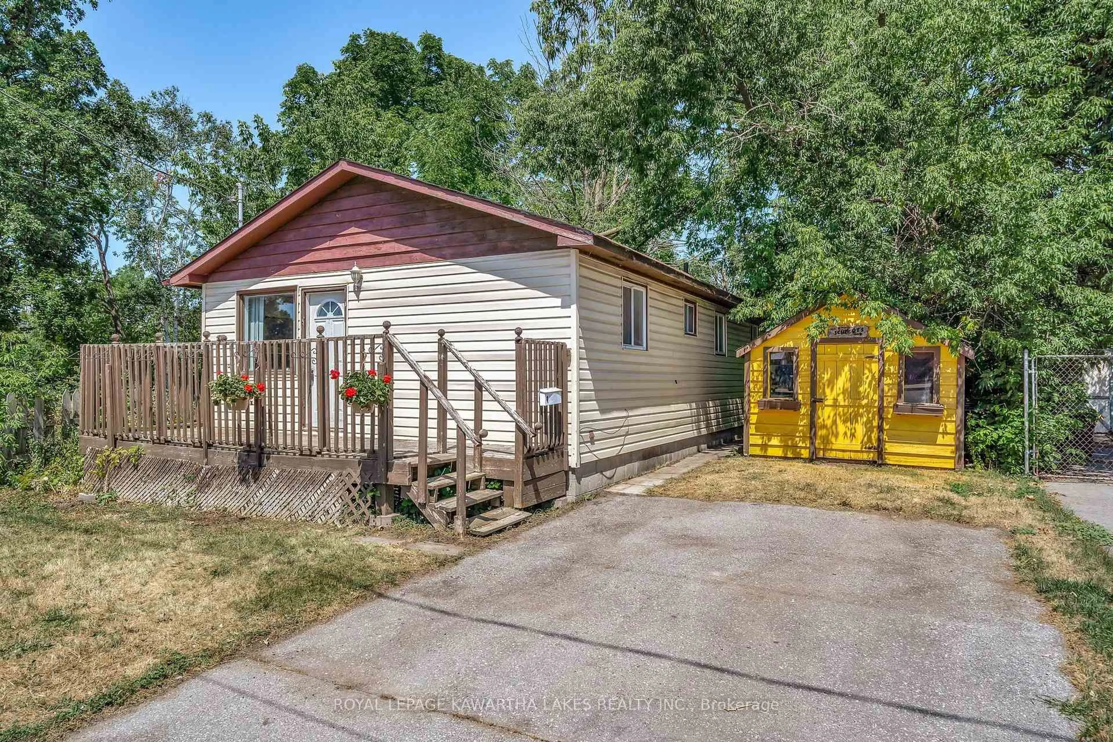 Shed for 4 Bond St, Kawartha Lakes Ontario K9V 3P3