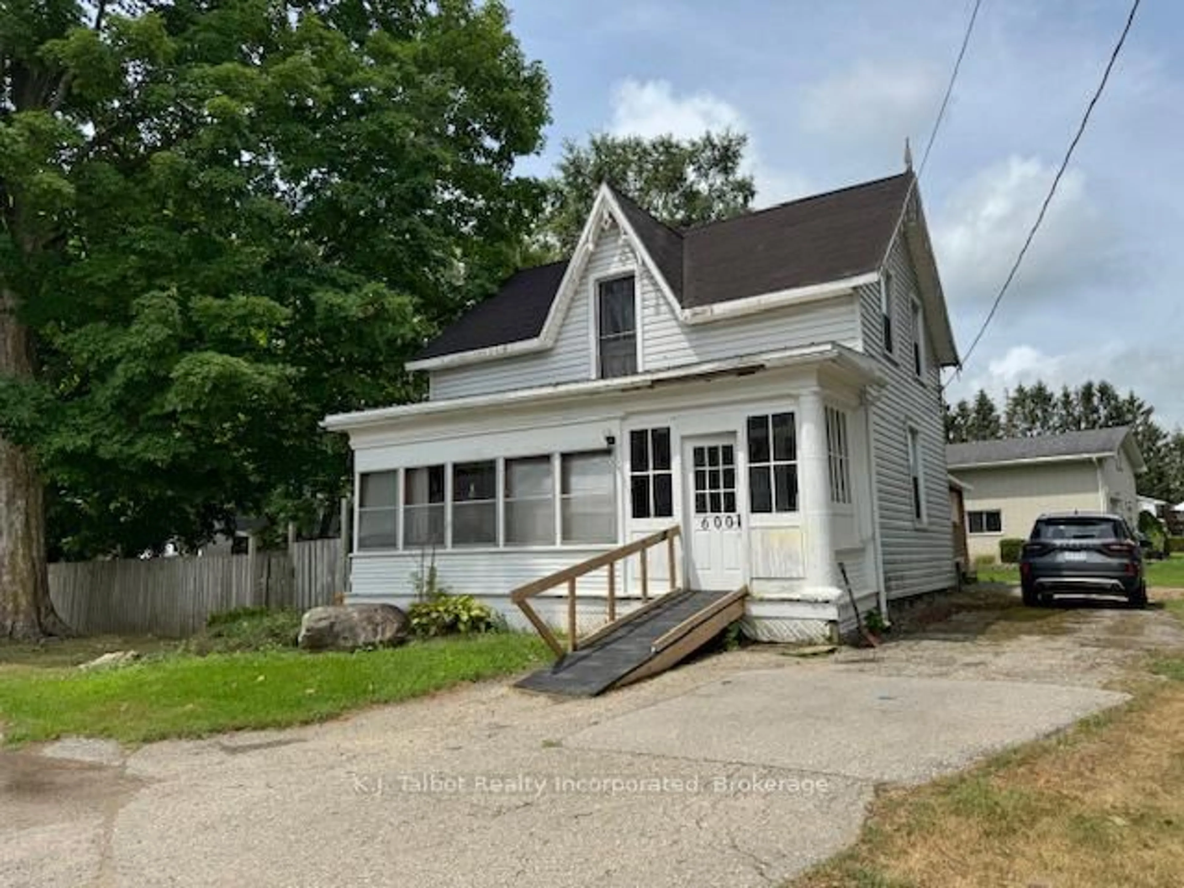 Unknown for 600 Fishleigh St, Huron East Ontario N0G 1H0