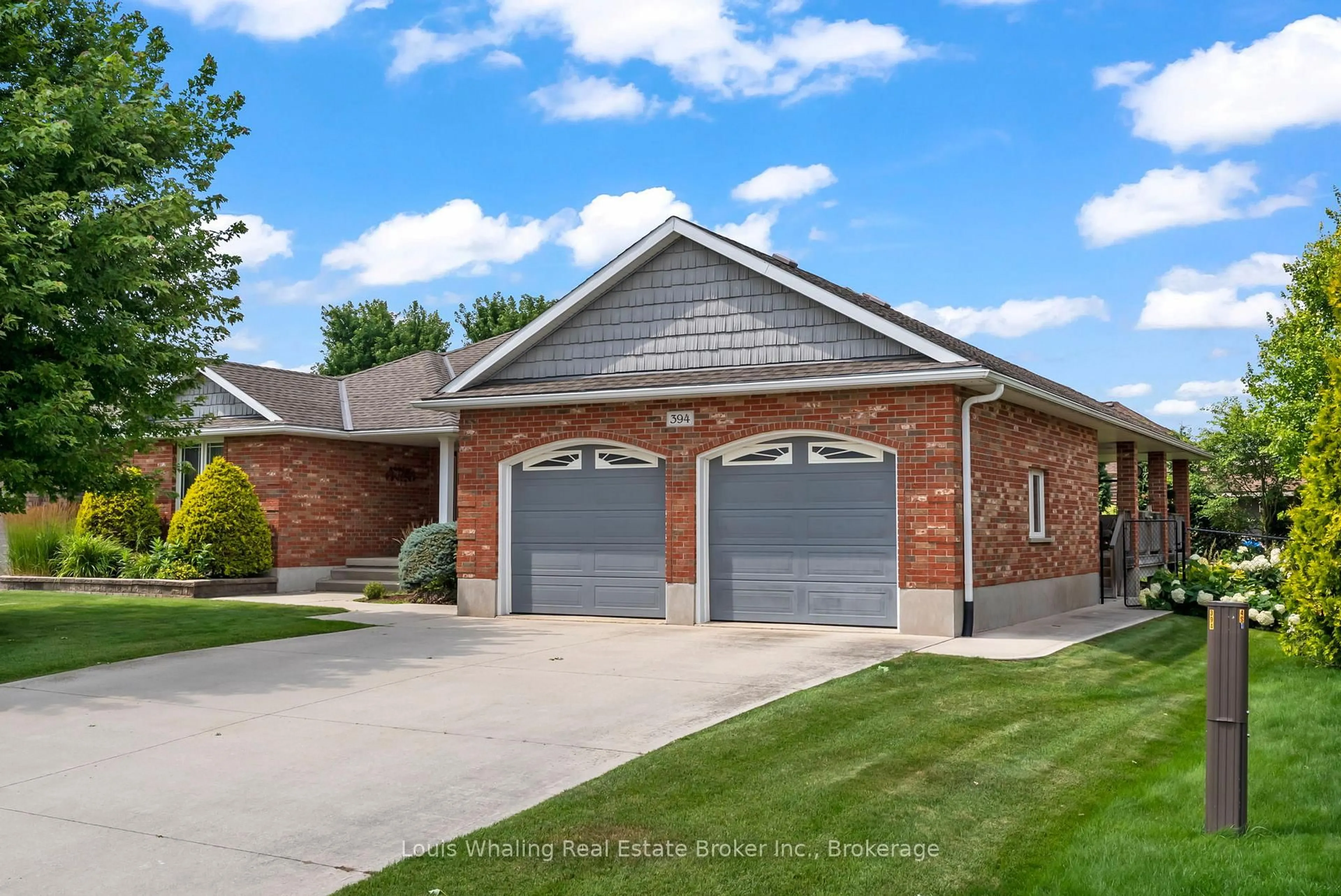 Home with brick exterior material, street for 394 4th St, Hanover Ontario N4N 3V2