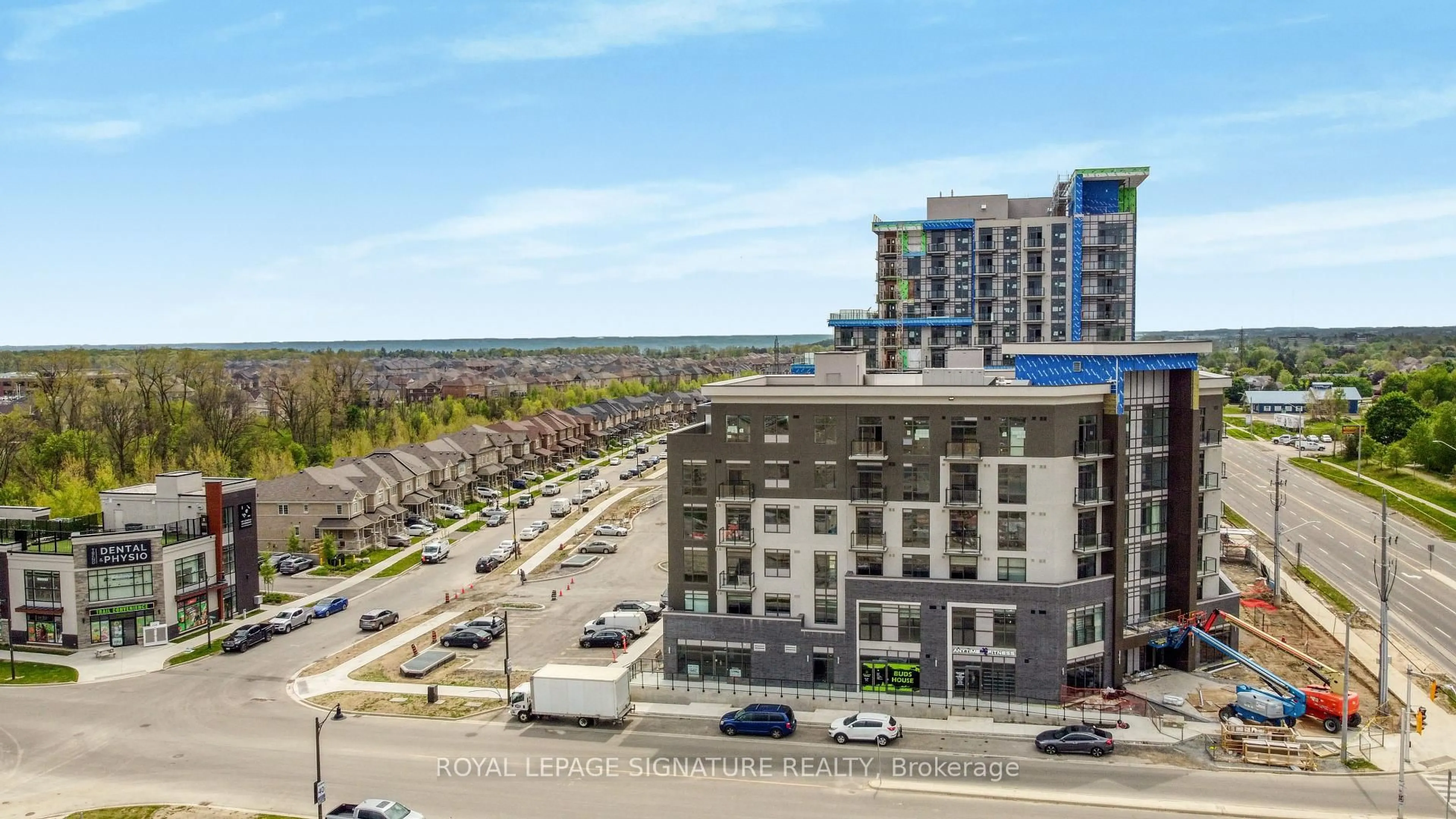 A pic from outside/outdoor area/front of a property/back of a property/a pic from drone, city buildings view from balcony for 10 Mallard Tr #437, Hamilton Ontario L0R 2H8