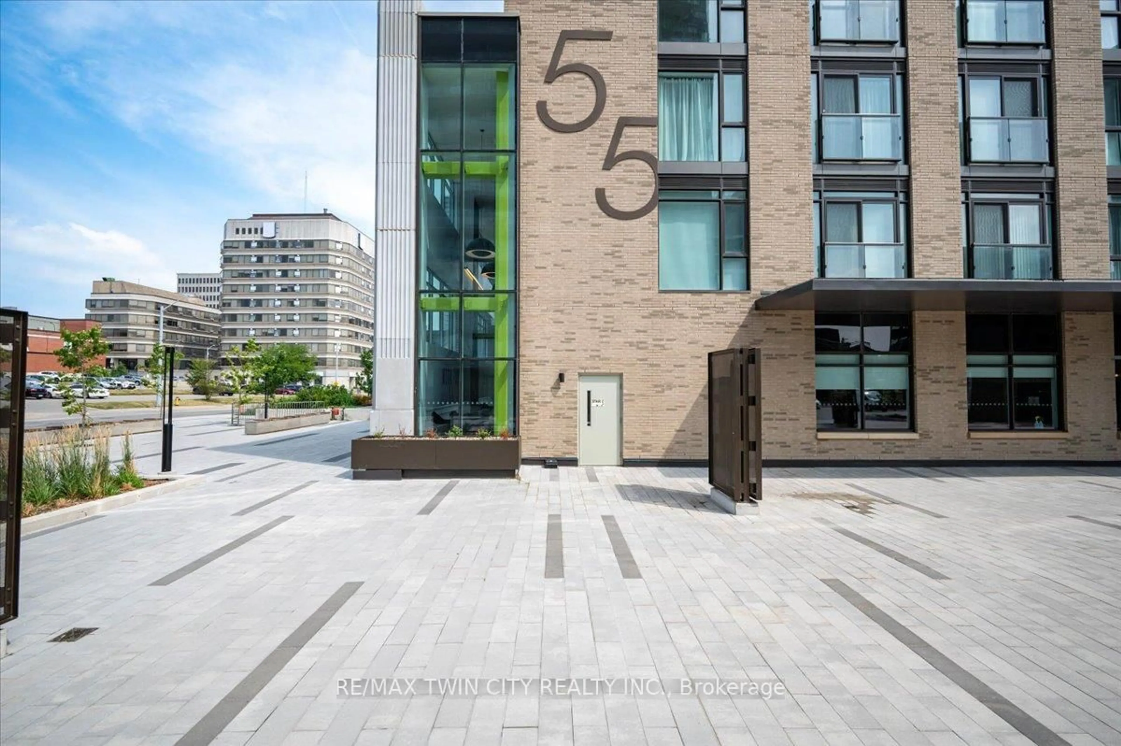 Patio, building for 55 Duke St #220, Kitchener Ontario N2H 0C9