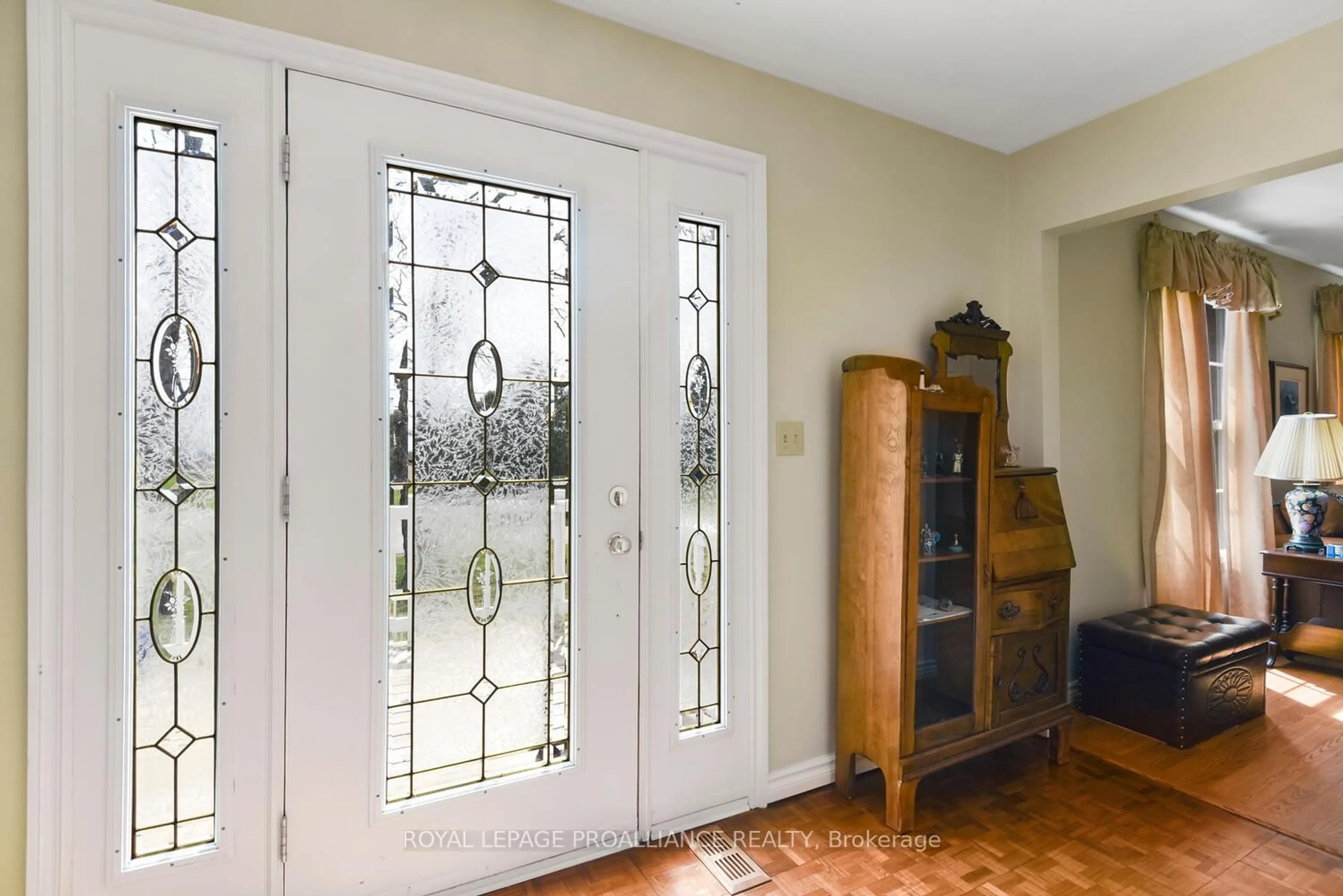 Indoor entryway for 28 Hard Island Rd, Athens Ontario K0E 1B0
