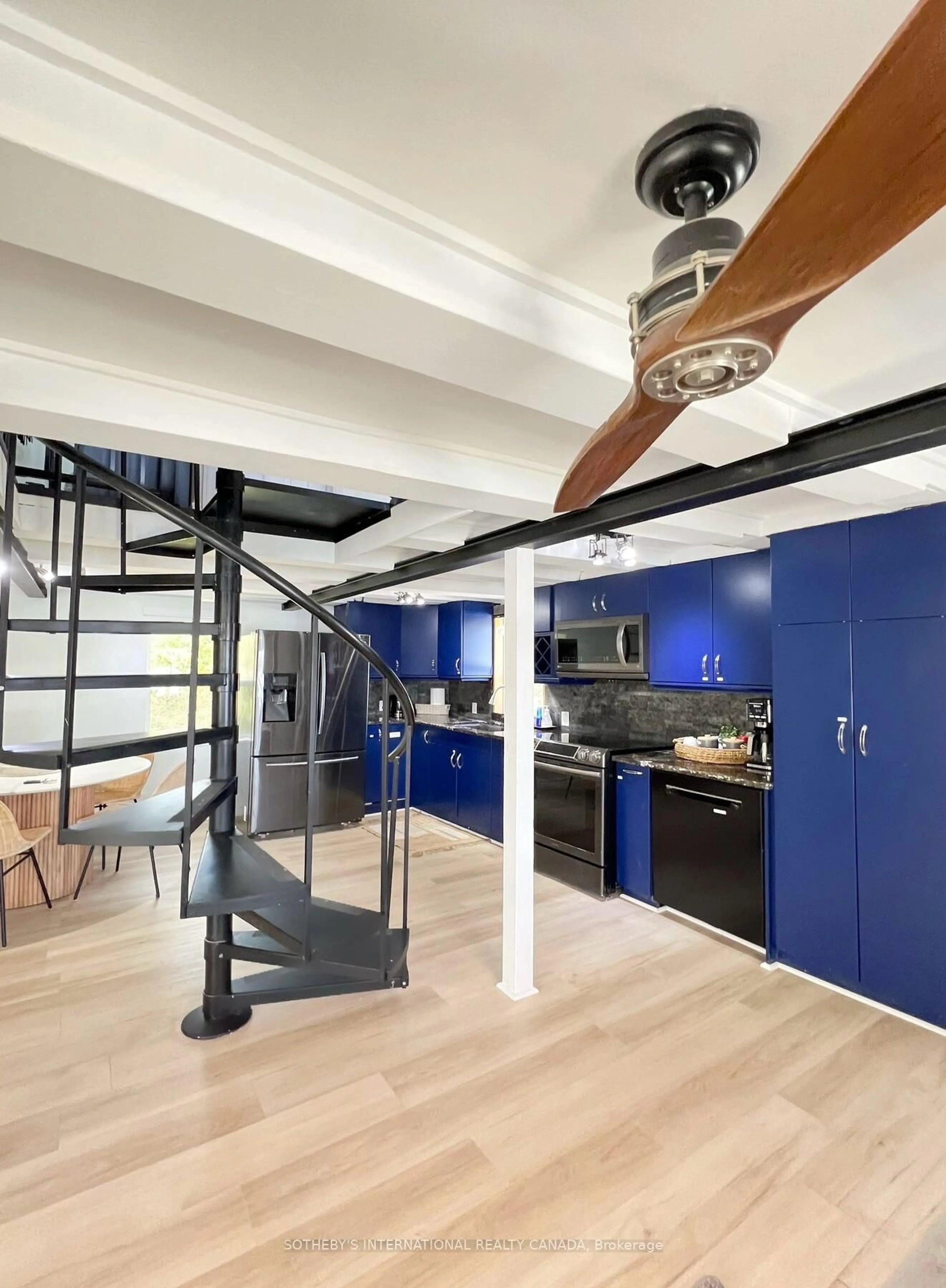 Open concept kitchen, unknown for 782 Frank Hill Rd, Kawartha Lakes Ontario K9J 6X3