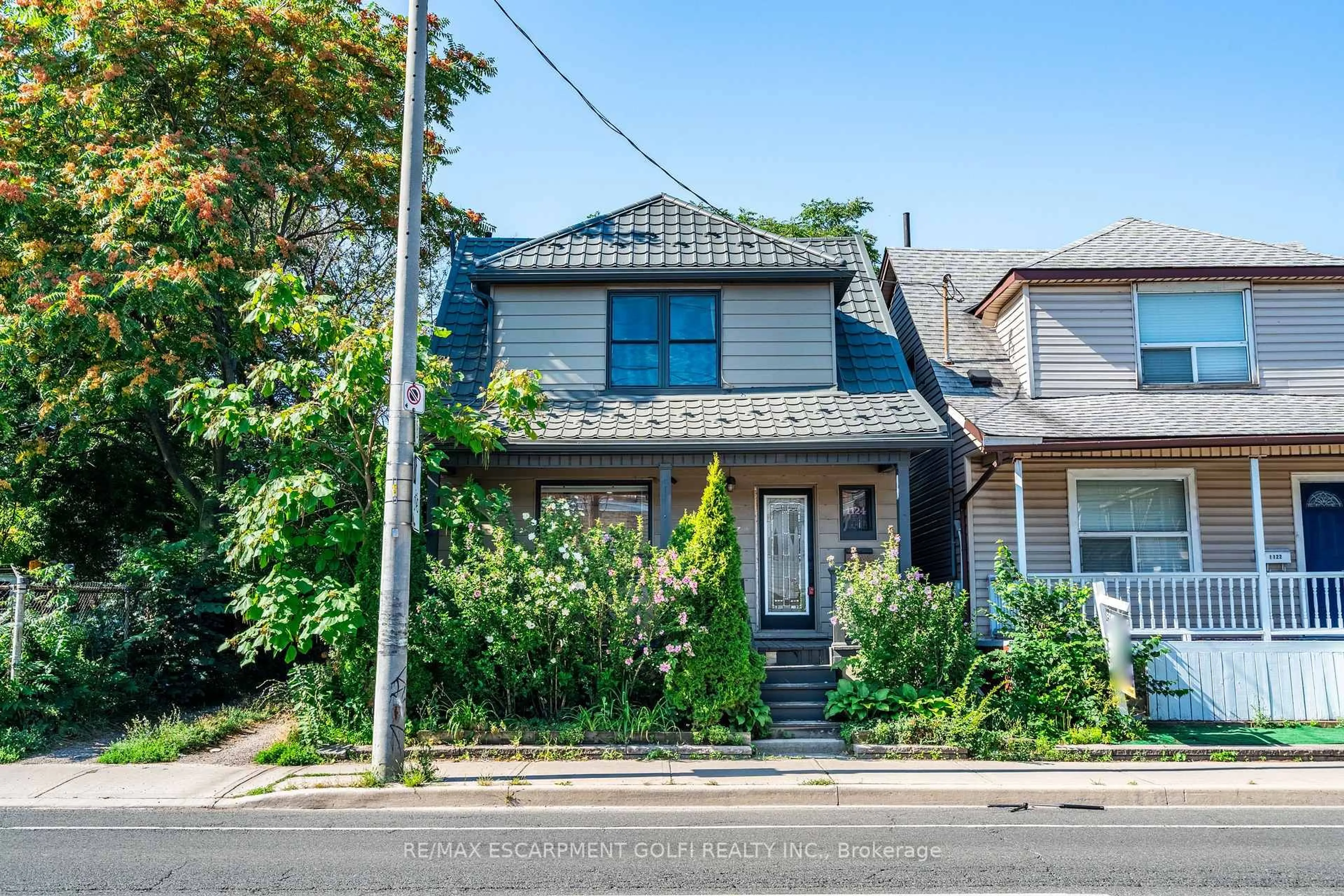 Unknown for 1124 Cannon St, Hamilton Ontario L8L 2J8