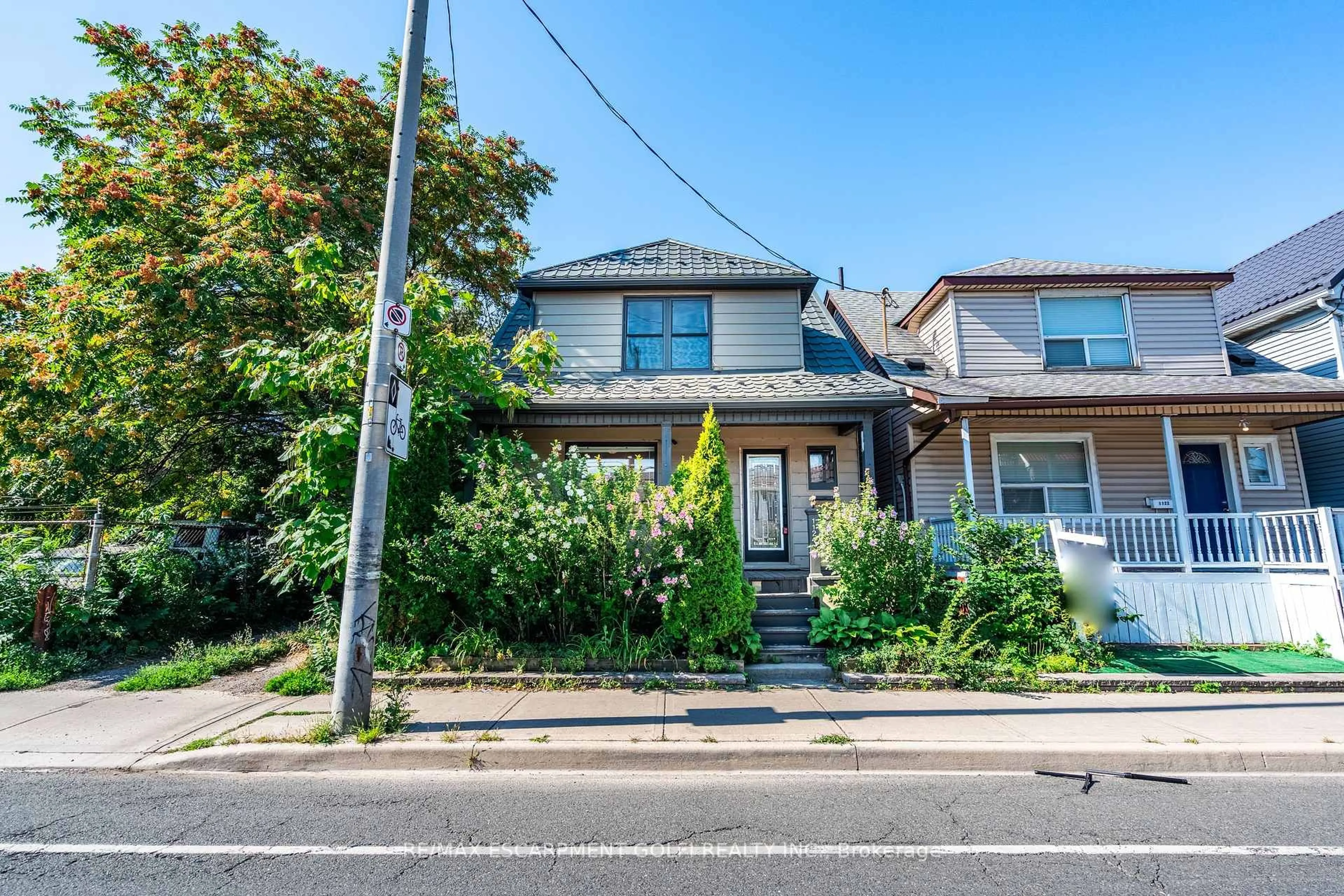 Unknown for 1124 Cannon St, Hamilton Ontario L8L 2J8