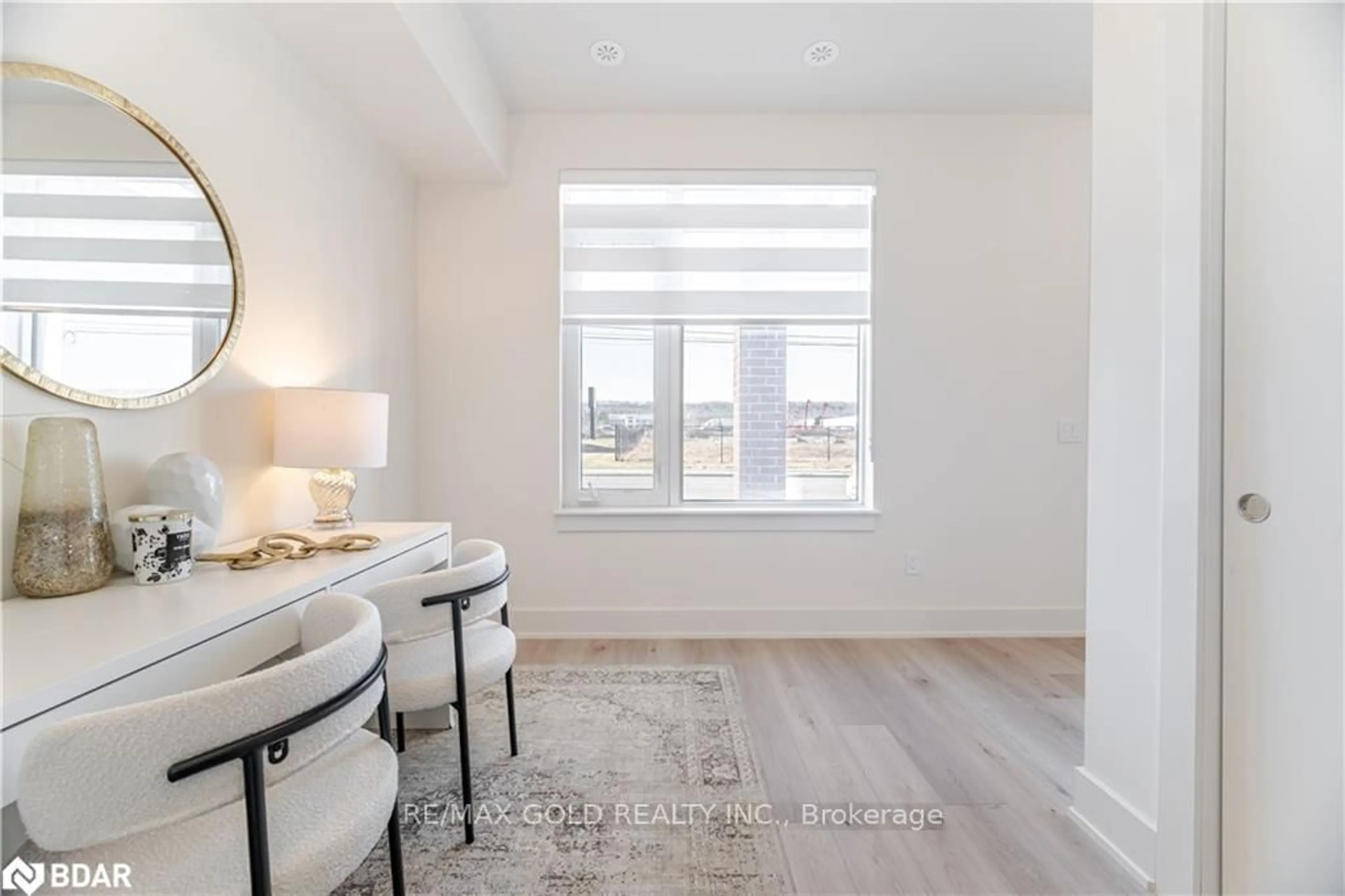 A pic of a room for 62 Windward Dr, Grimsby Ontario L3M 0J2