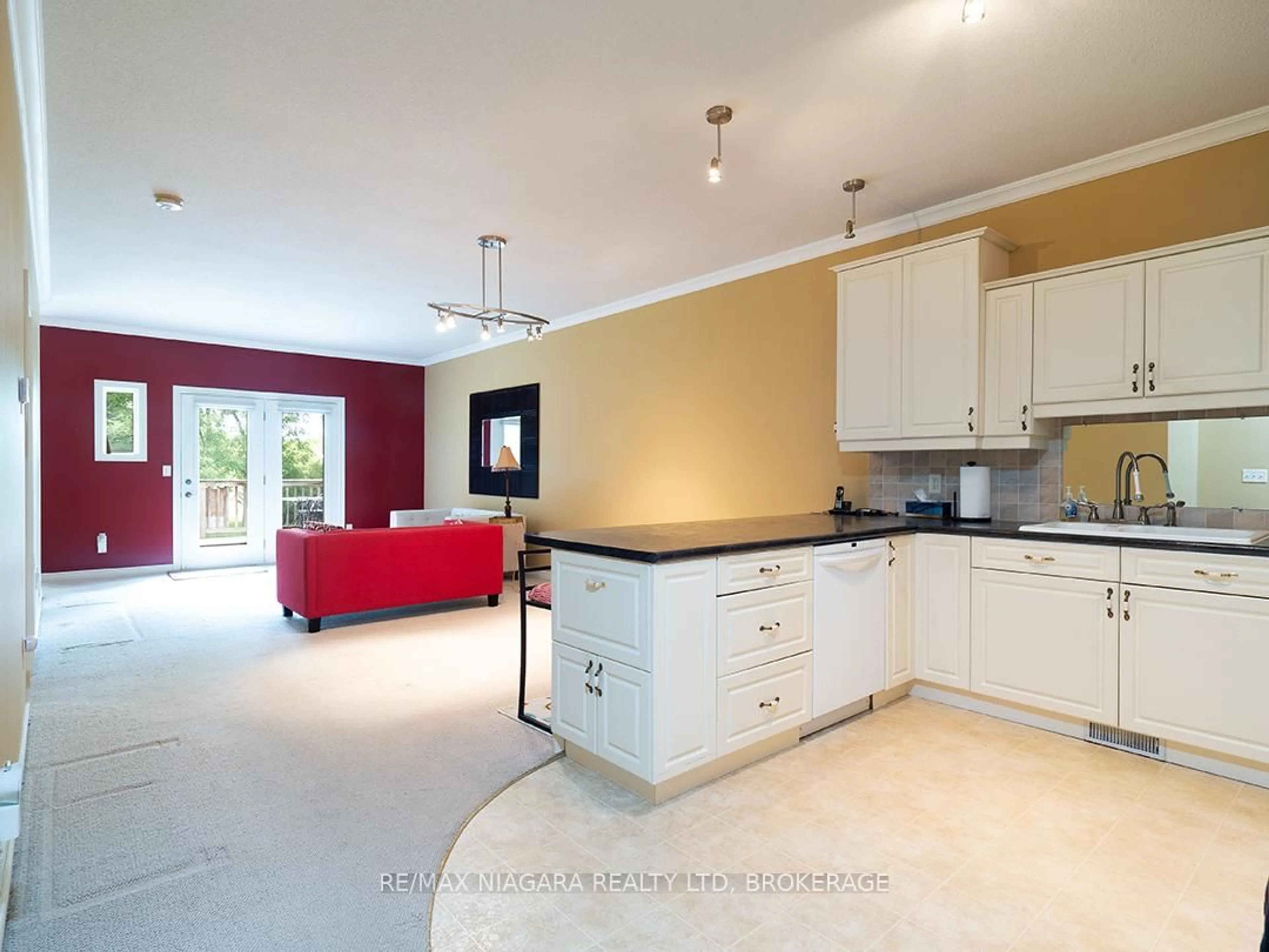 Open concept kitchen, unknown for 38 Maple St, Port Colborne Ontario L3K 6G7