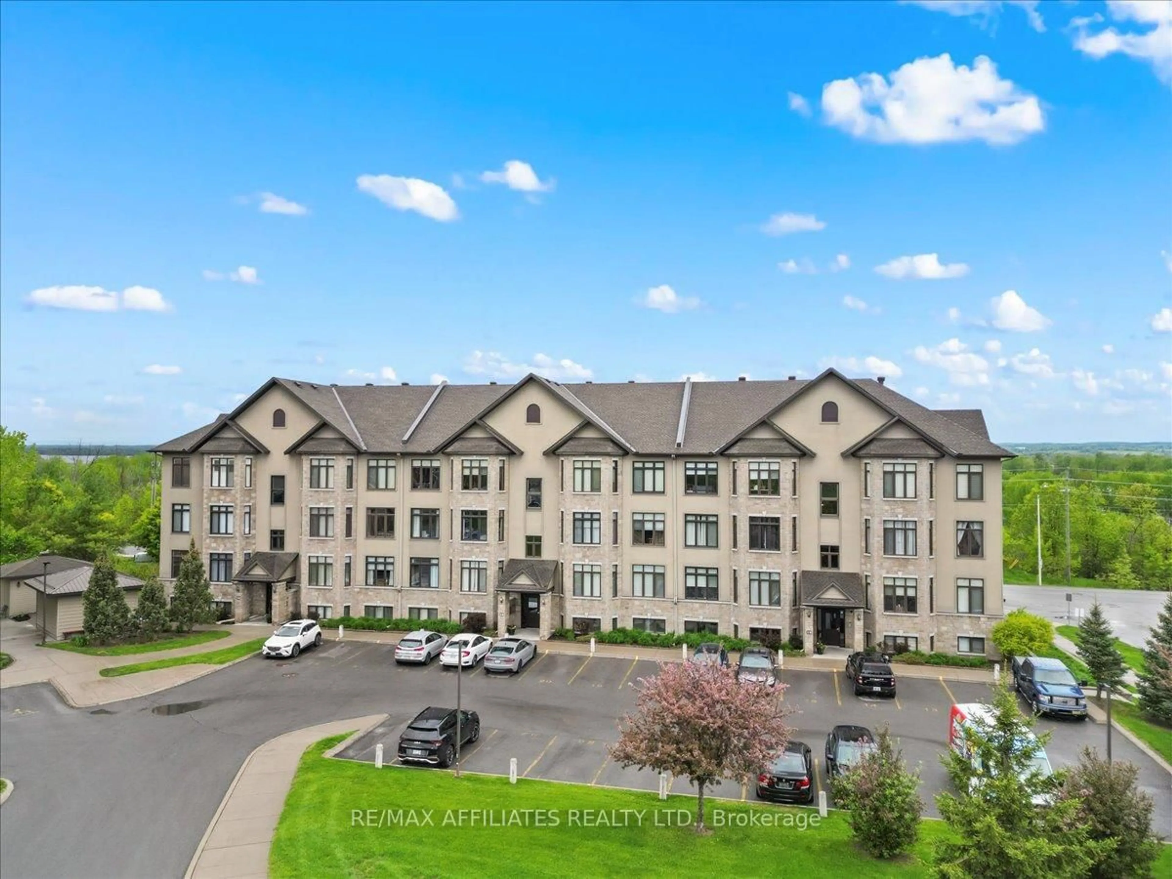 A pic from outside/outdoor area/front of a property/back of a property/a pic from drone, mountain view for 30 Prestige Circ #3, Ottawa Ontario K4A 0W9