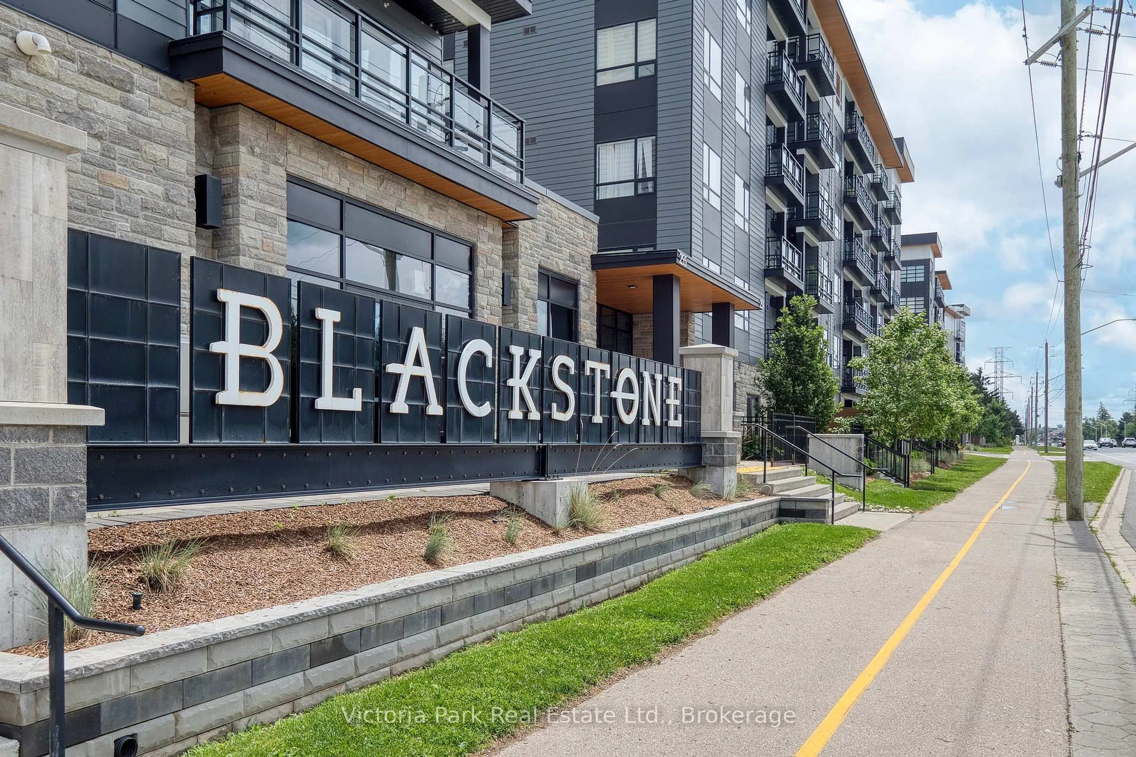 Home with brick exterior material, unknown for 251 Northfield Dr #610, Waterloo Ontario N2K 0G9
