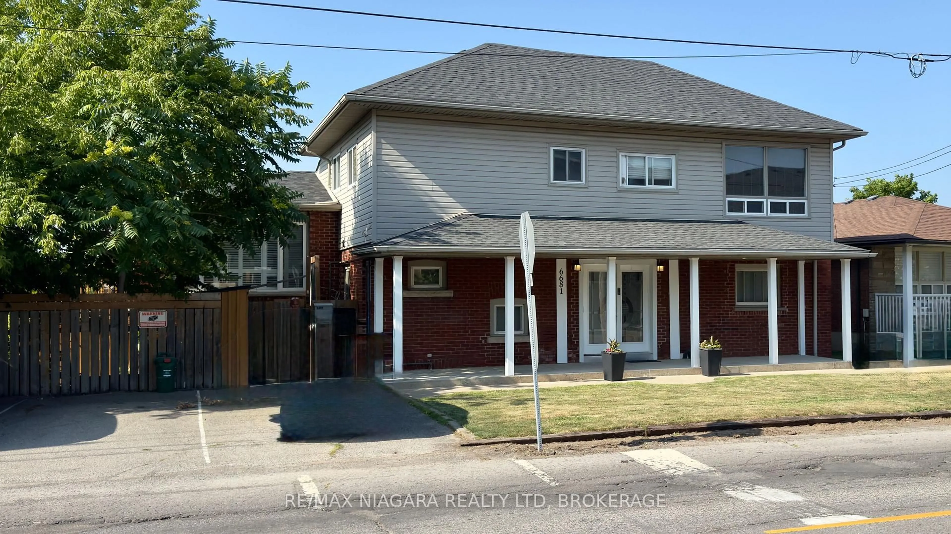 Unknown for 6681 Frederica St, Niagara Falls Ontario L2G 1E1