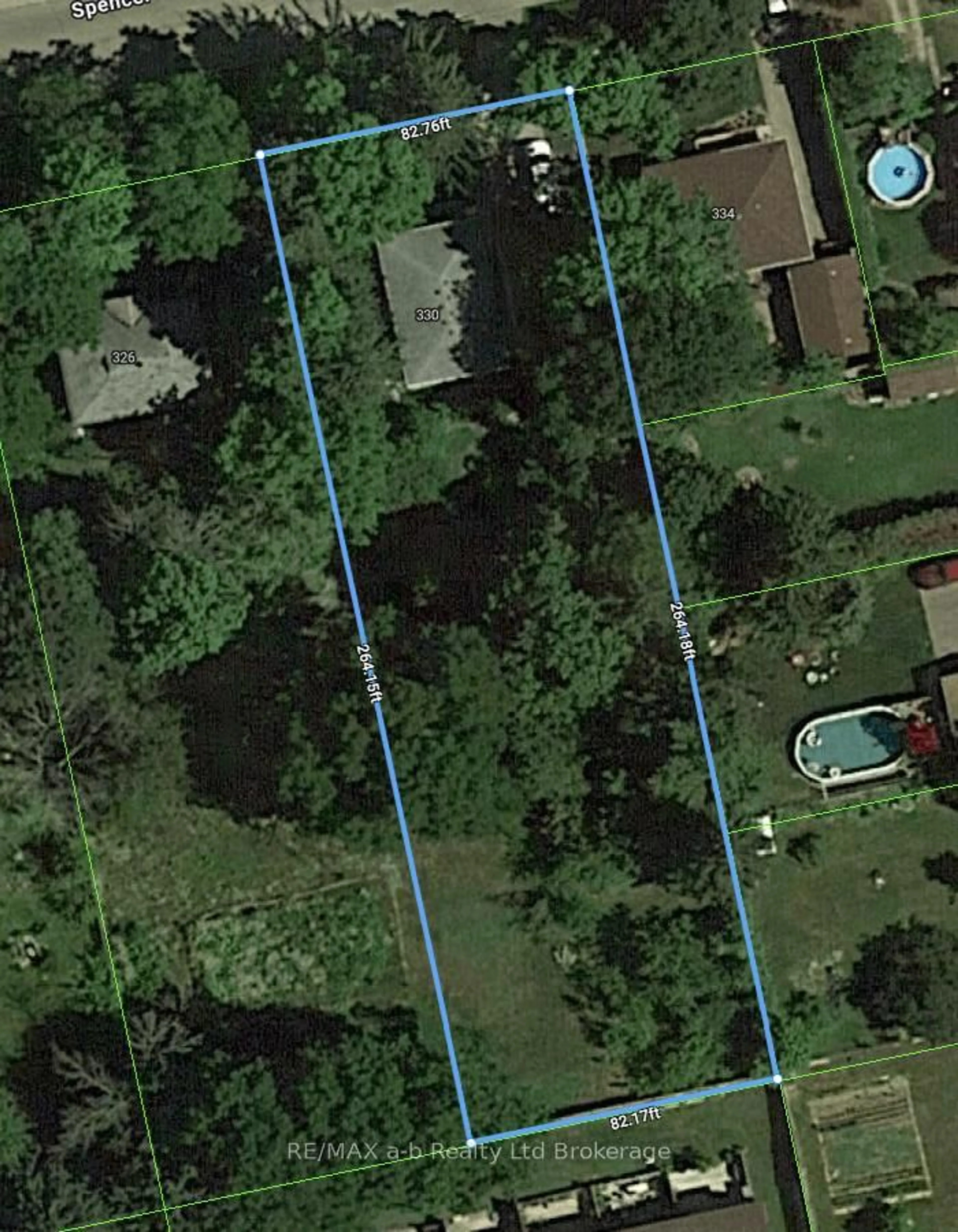 A pic from outside/outdoor area/front of a property/back of a property/a pic from drone, street for 330 Spencer St, Woodstock Ontario N4S 2H3