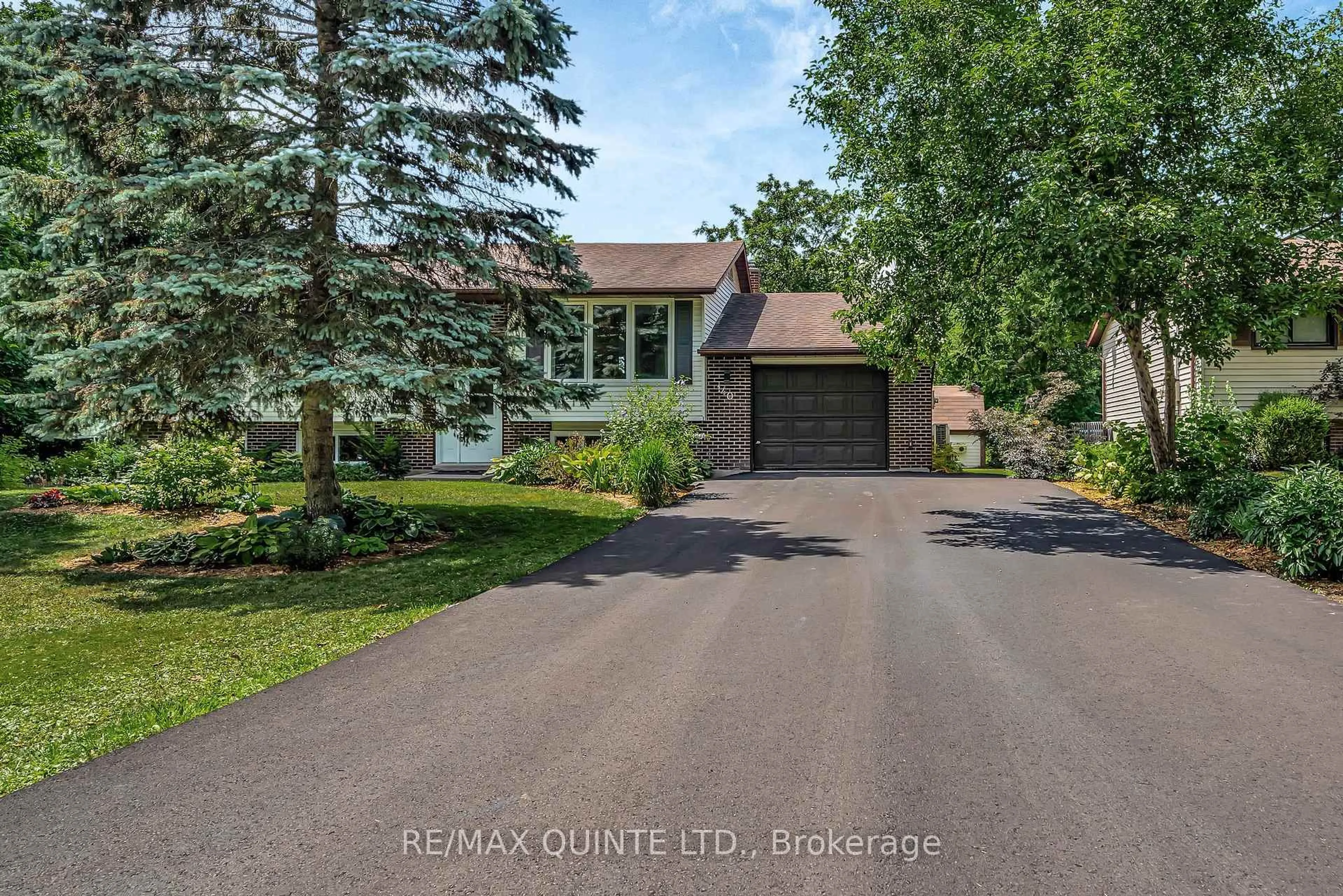 Home with brick exterior material, street for 140 Edward St, Stirling Ontario K0K 3E0