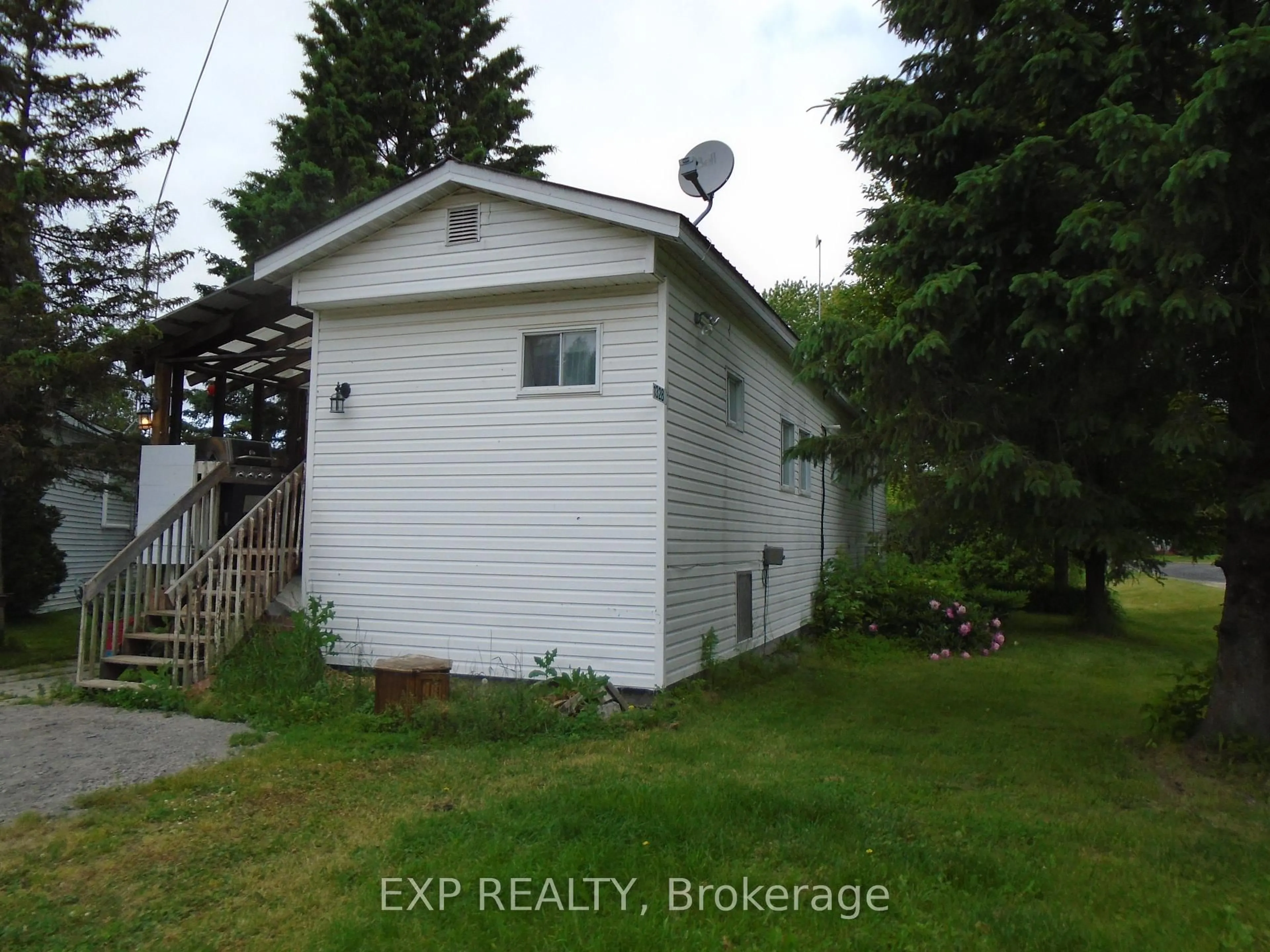 Shed for 1328 Sunflower Private, Ottawa Ontario K0A 1V0