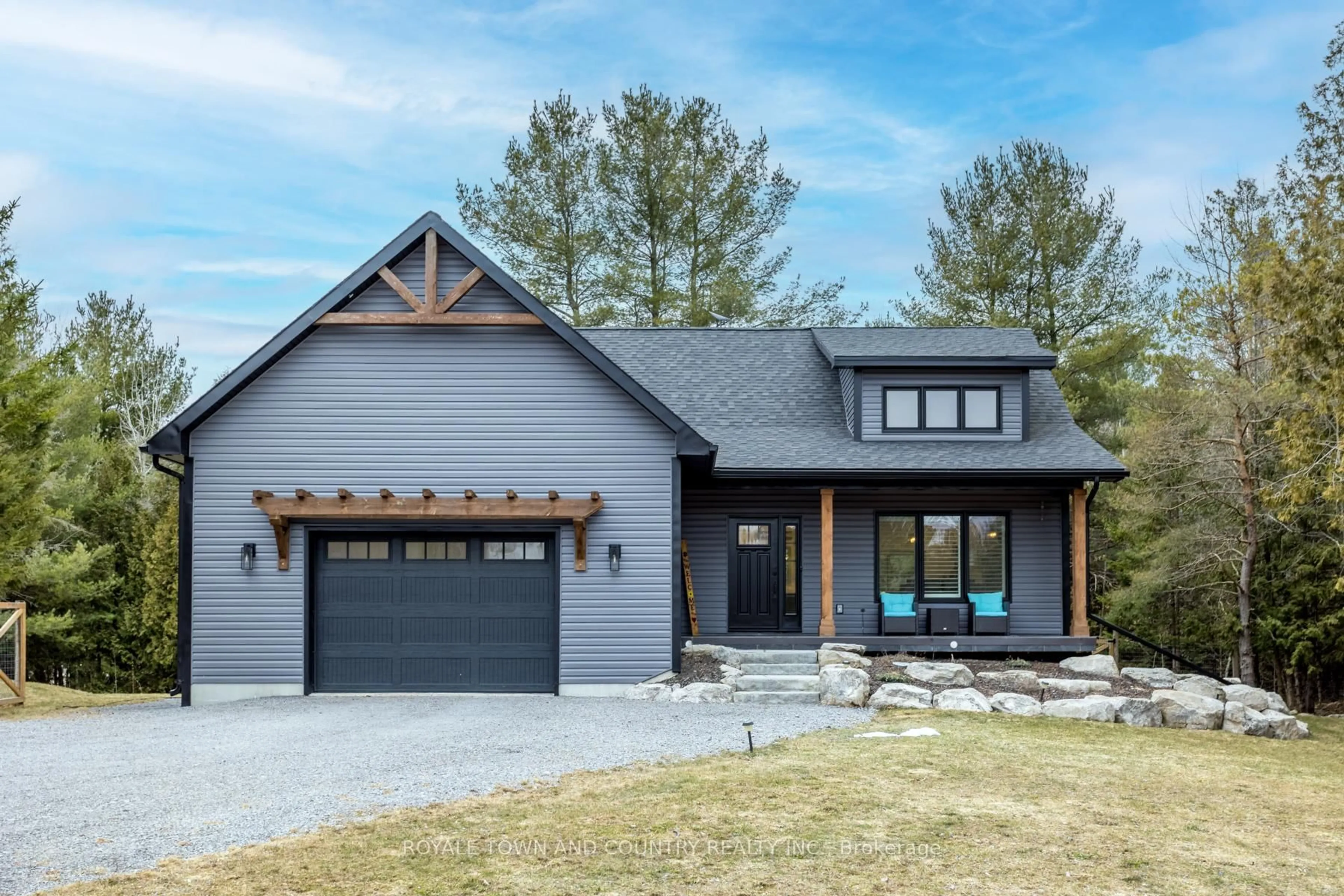 Home with brick exterior material, mountain view for 552 County Road 40, Douro-Dummer Ontario K0L 2V0
