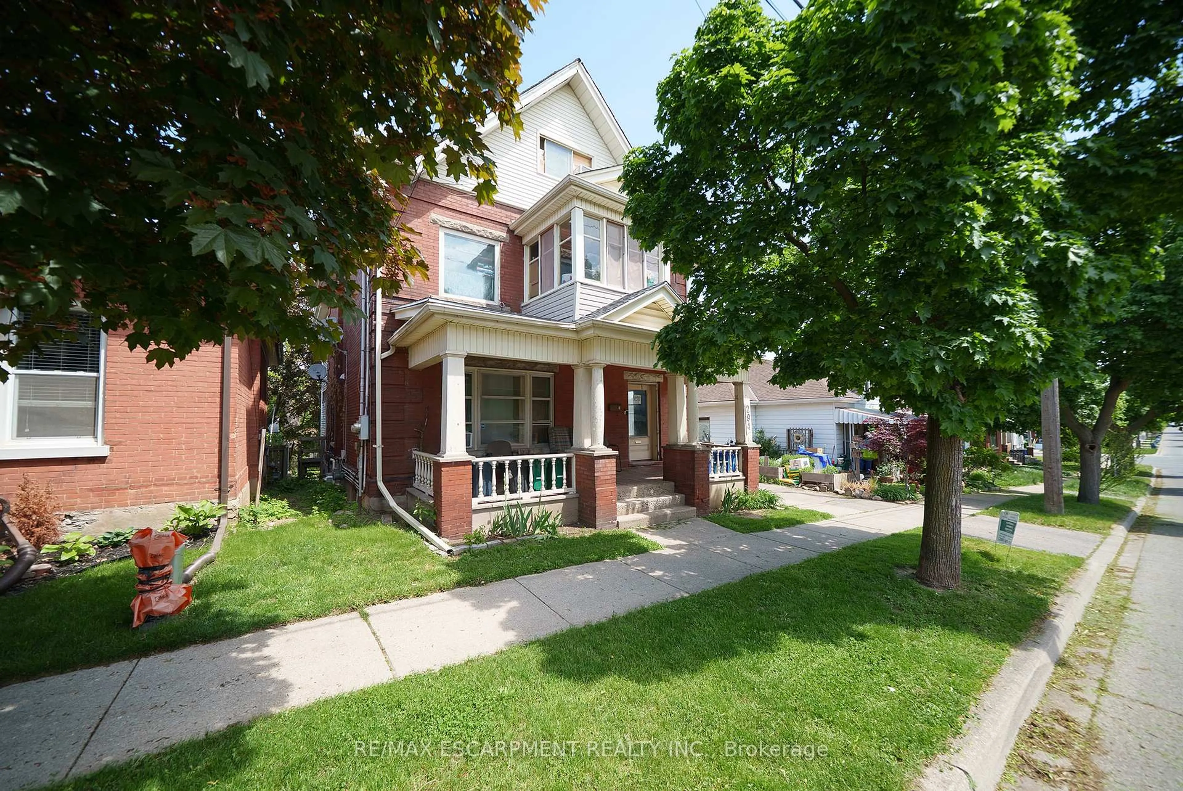 Home with brick exterior material, street for 294 Darling St, Brantford Ontario N3S 3X8