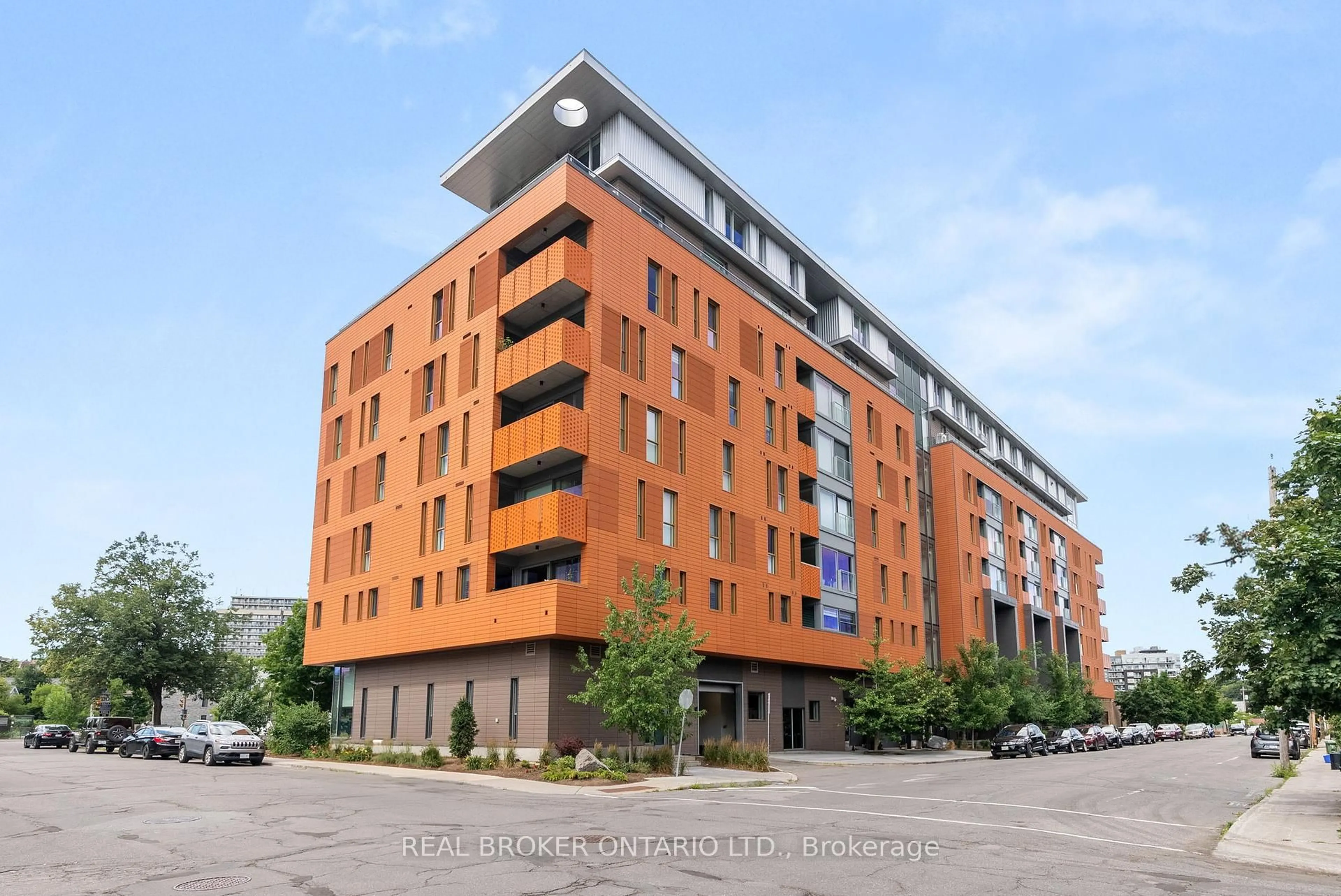 Unknown for 135 Barrette St #307, Ottawa Ontario K1L 7Z9