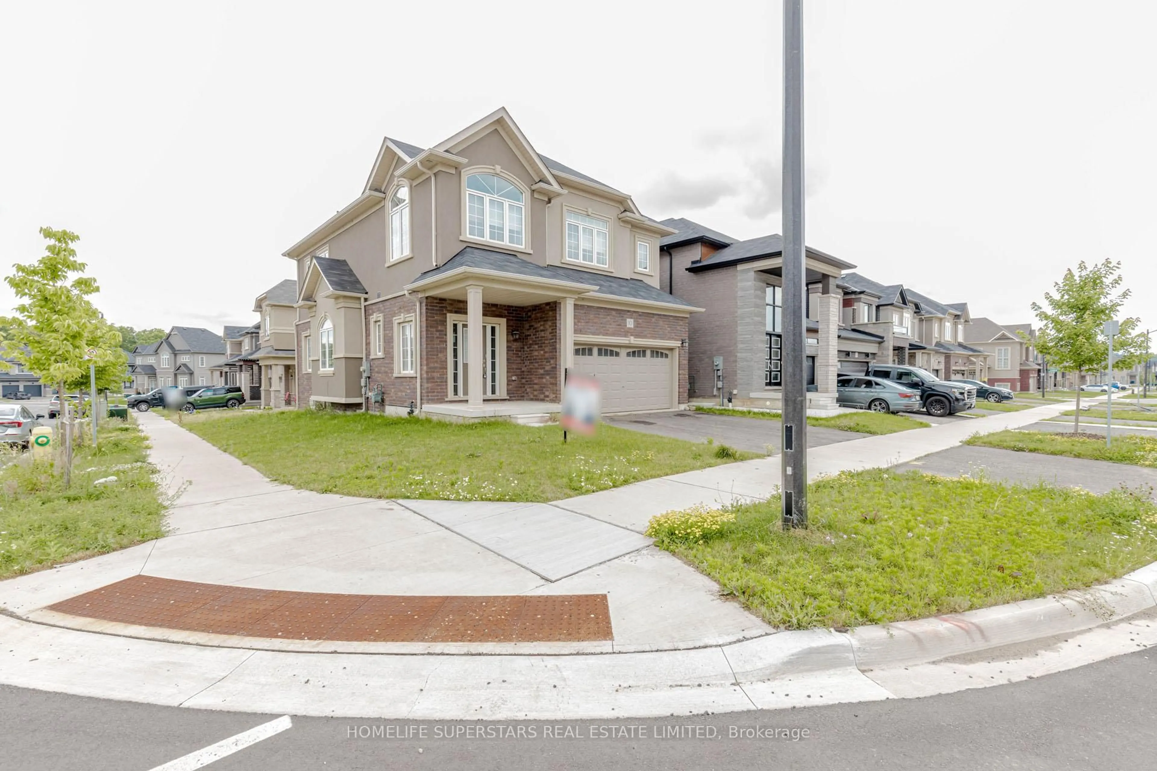 Unknown for 10 Macklin St, Brantford Ontario N3V 0B2