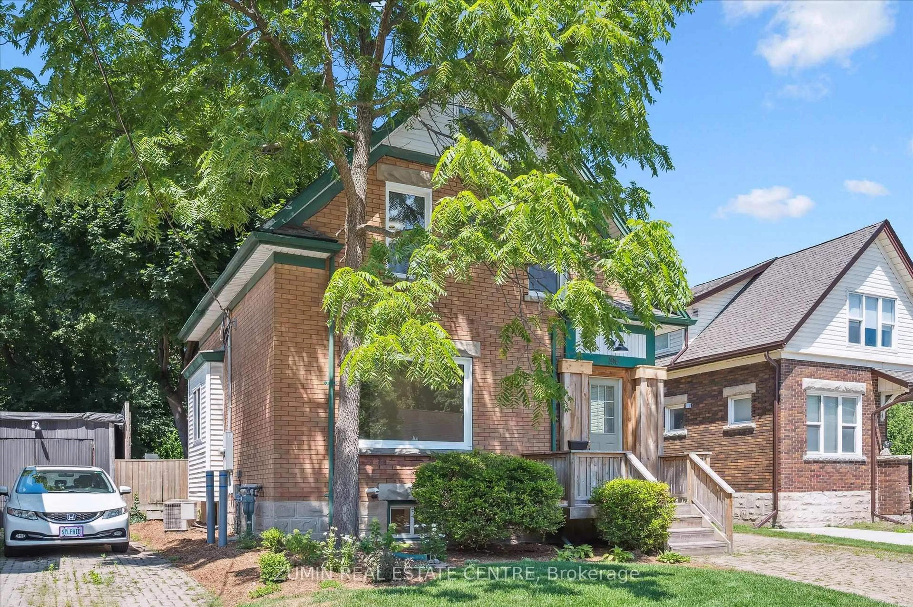 Home with brick exterior material, street for 196 Kent Ave, Kitchener Ontario N2G 3R4