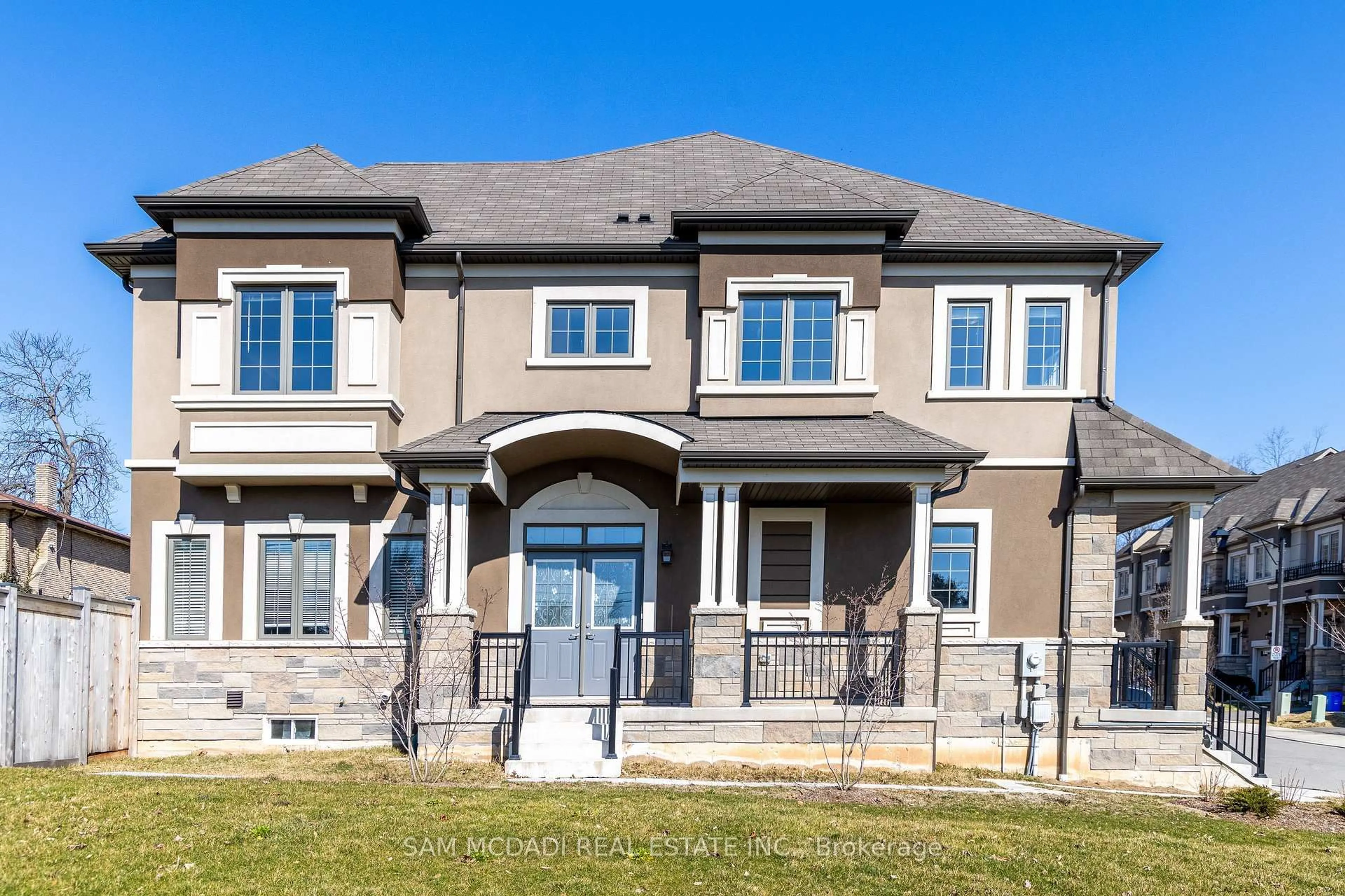 Home with brick exterior material, street for 515 Garner Rd #1, Hamilton Ontario L9G 0H5