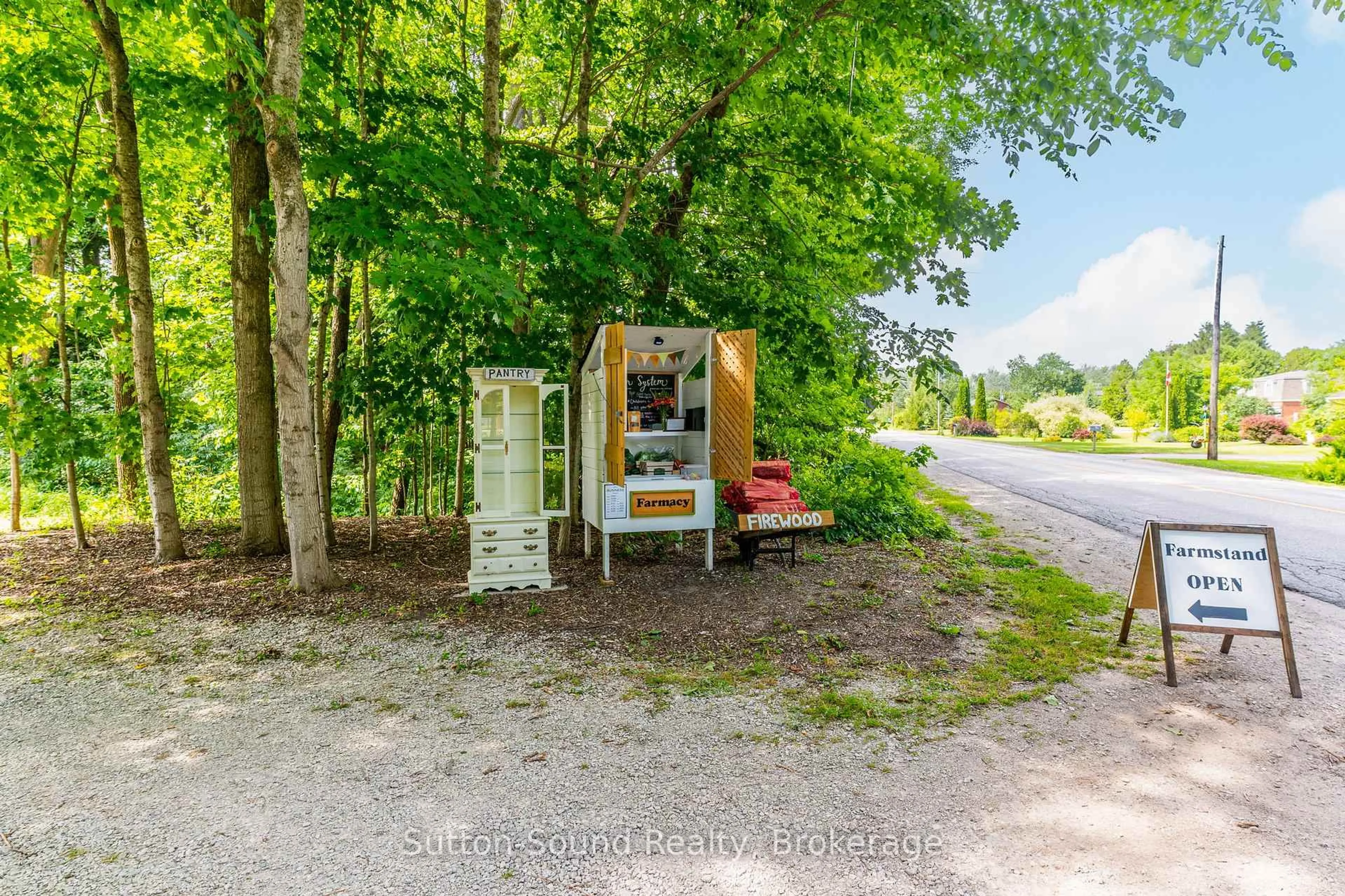 Unknown for 168 Nicol's Gully Rd, Georgian Bluffs Ontario N4K 6V5