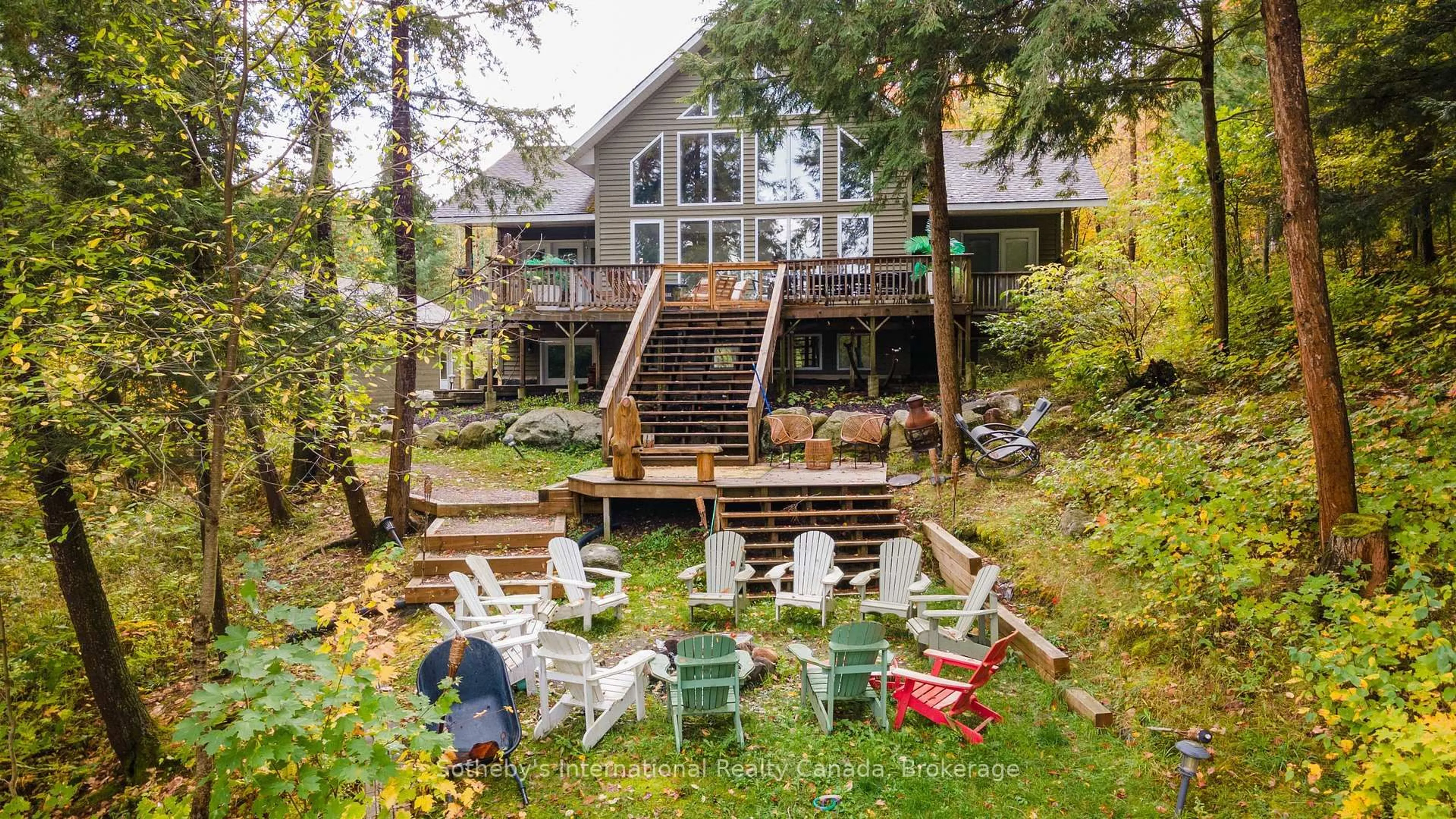 Patio, water/lake/river/ocean view for 1010 Ransbury Rd, Muskoka Lakes Ontario P0B 1J0
