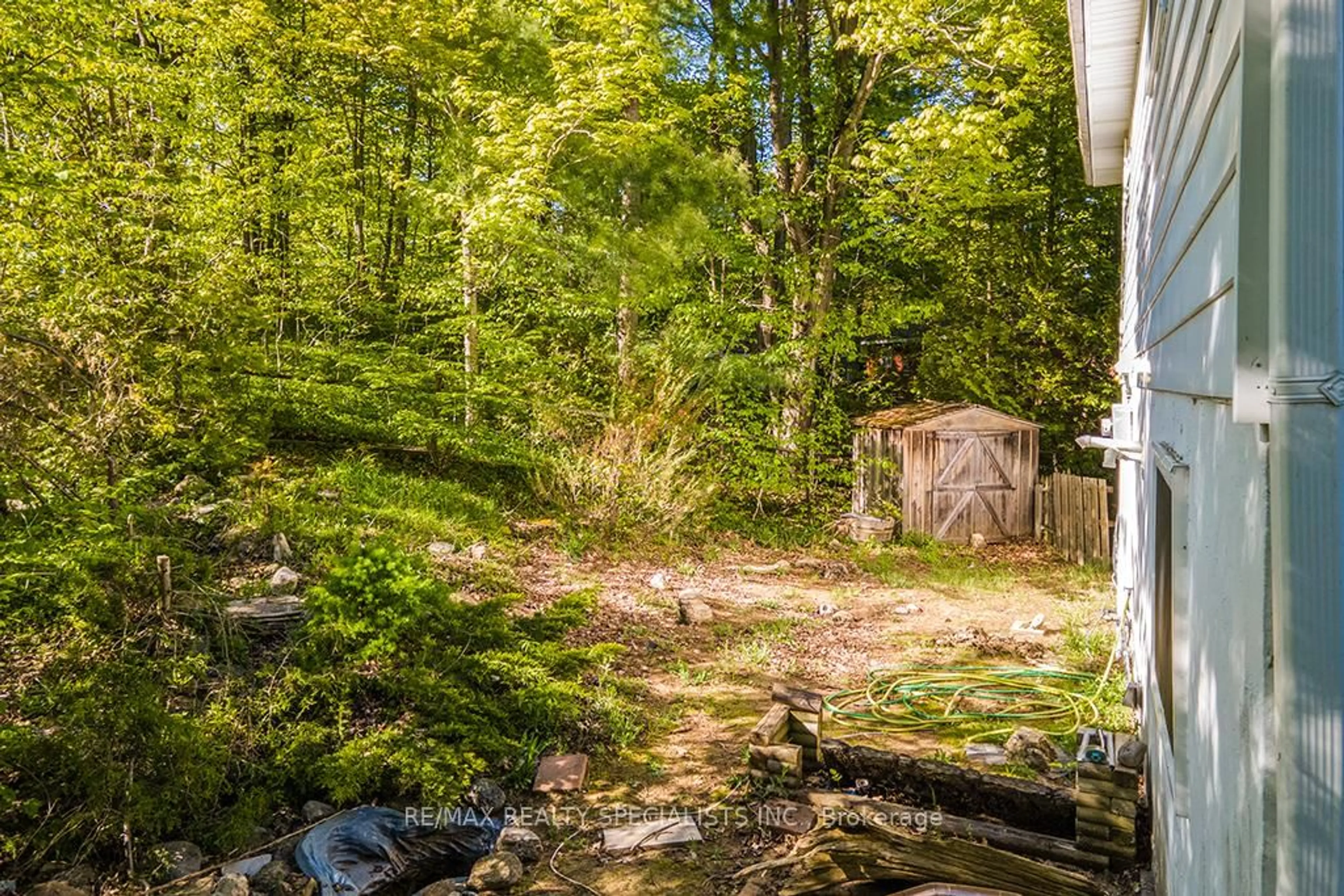 Unknown for 6 Burton Cres, South Bruce Peninsula Ontario N0H 2G0