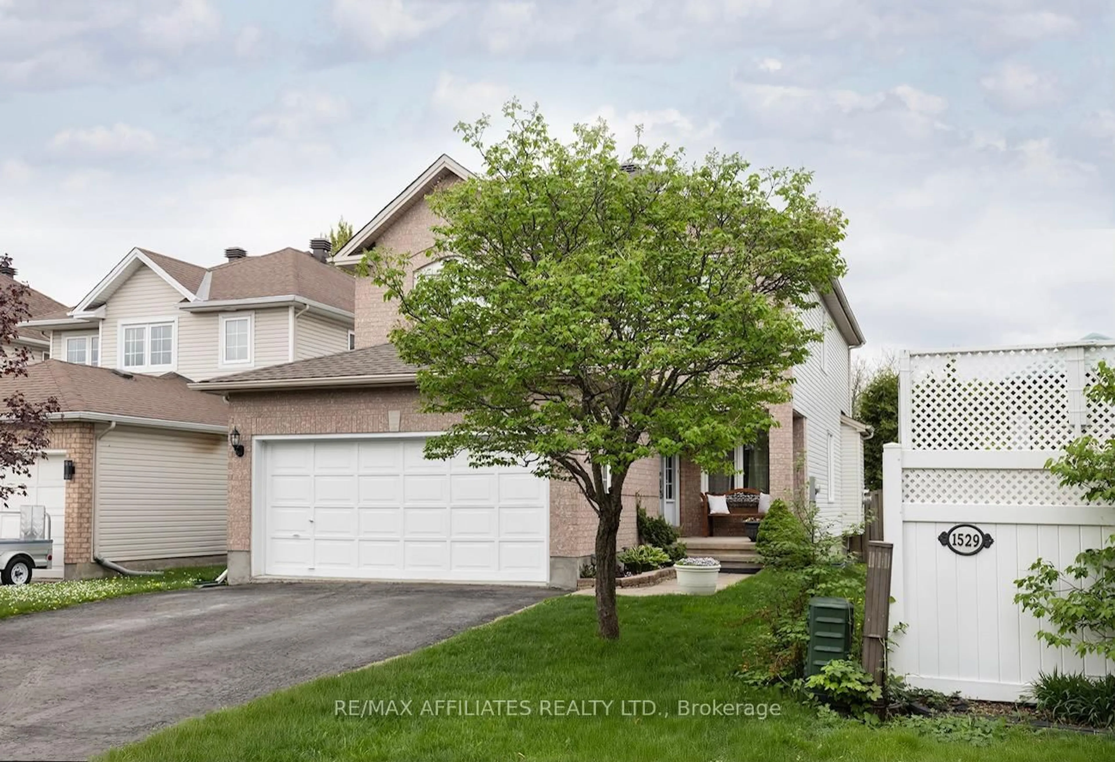 Unknown for 1545 Senateurs Way, Orleans Ontario K4A 4A2