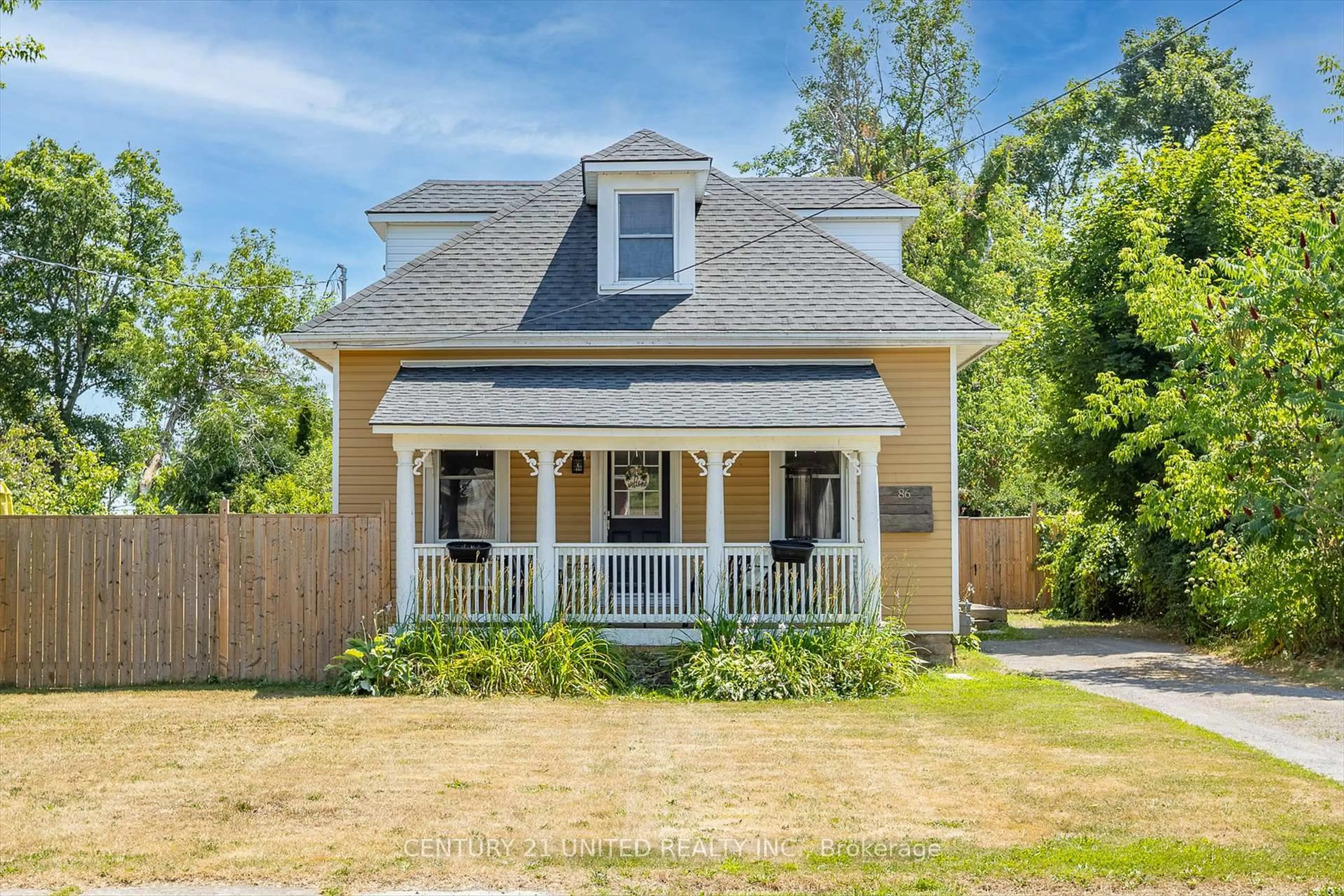 Home with vinyl exterior material, street for 86 Division St, Trent Hills Ontario K0L 1Y0