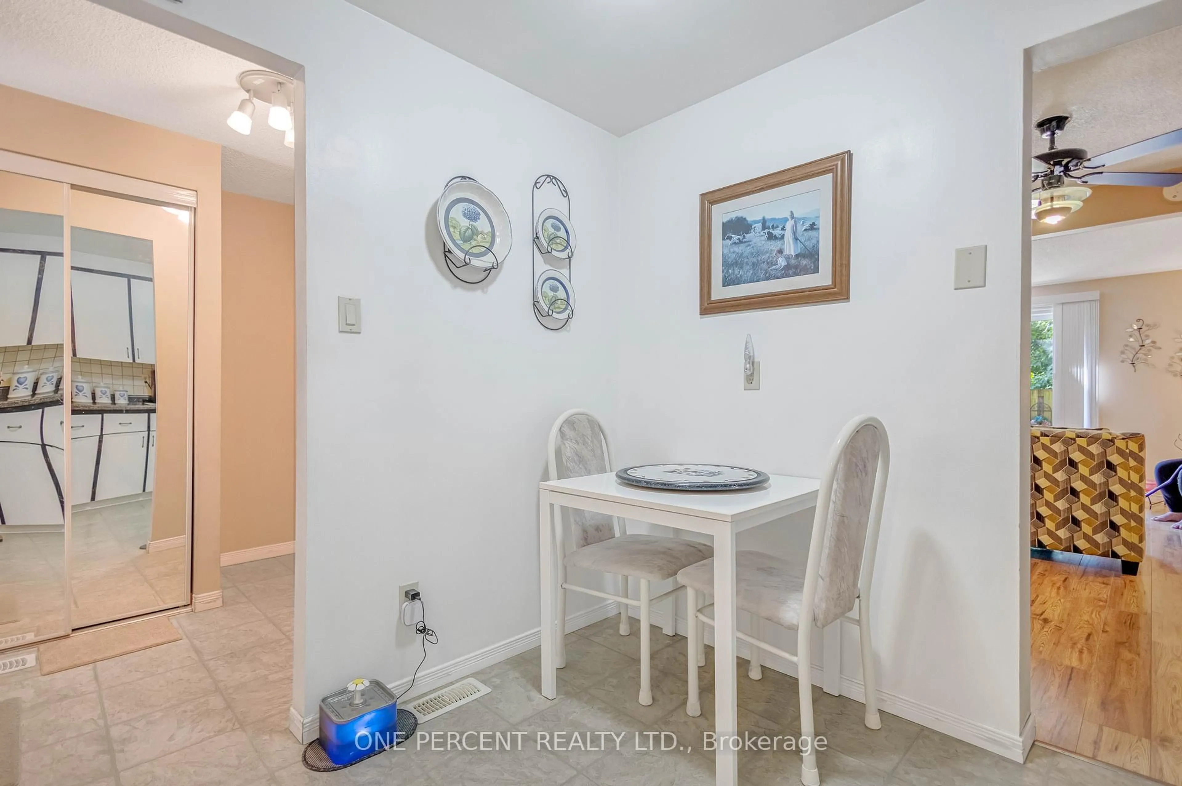 Unknown for 215 Glamis Rd #40, Cambridge Ontario N1R 6V8