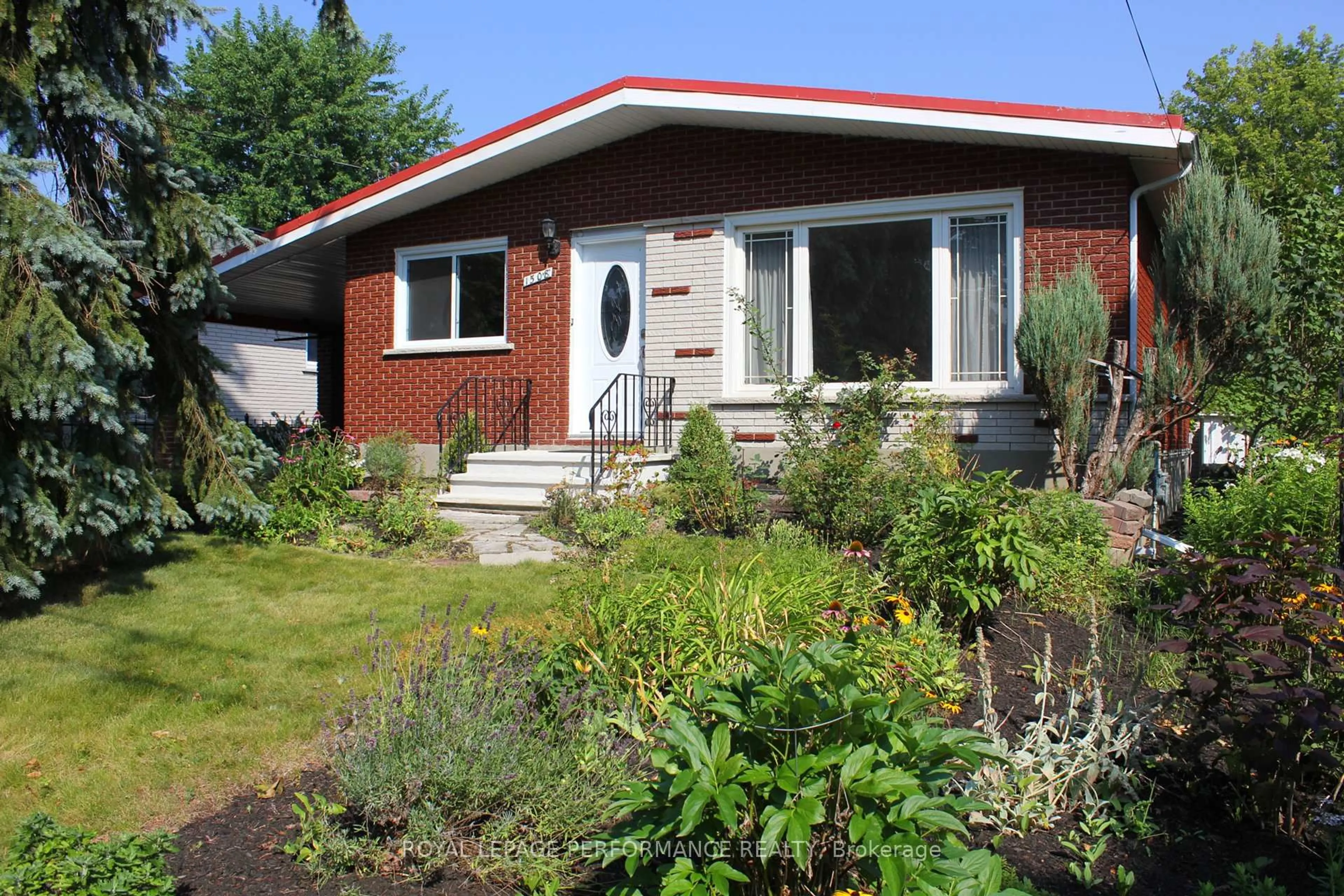 Home with brick exterior material, street for 1508 Frances Ann Ave, Cornwall Ontario K6H 2L2